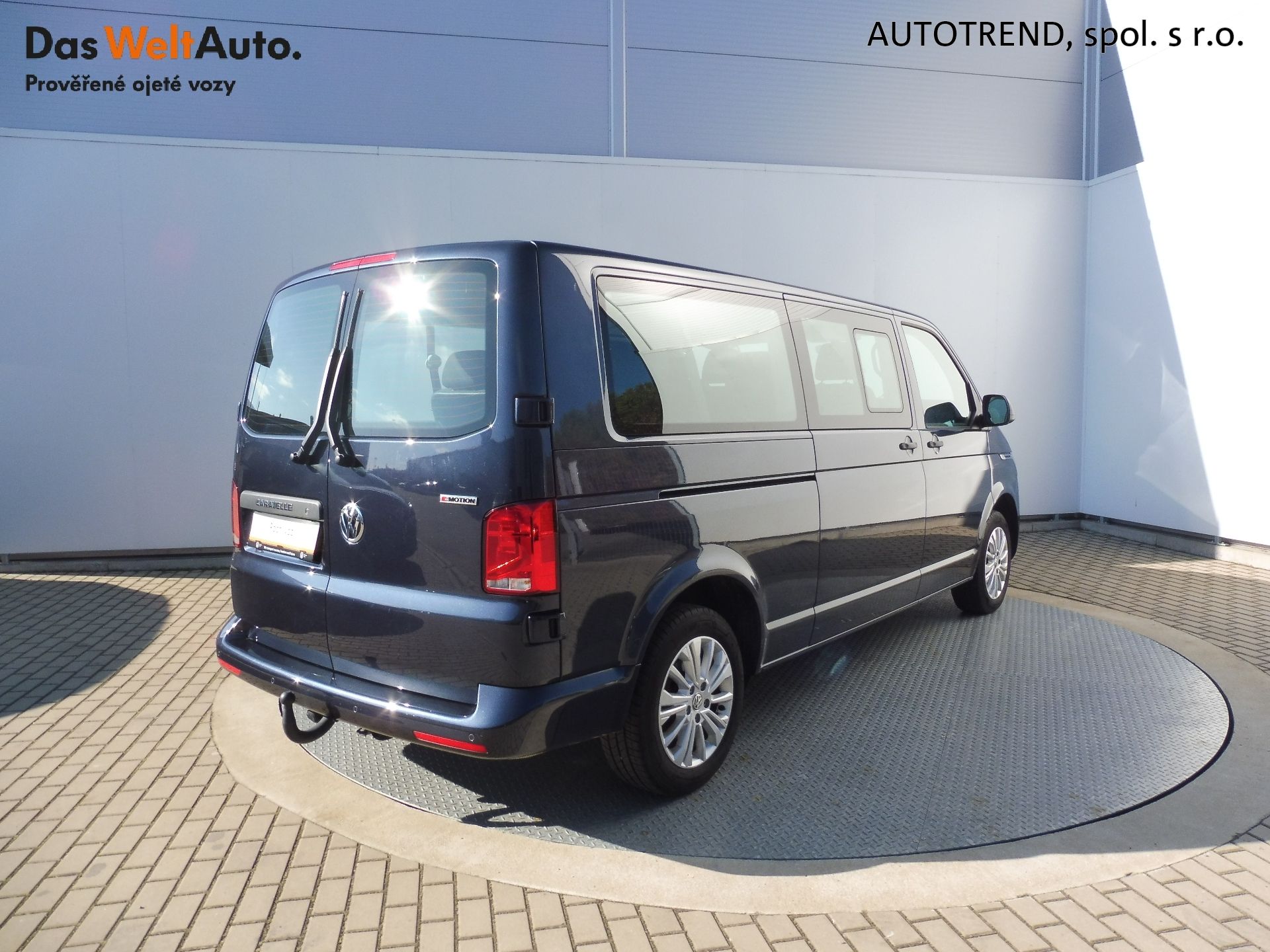 Volkswagen Caravelle, Trendline 2,0 TDI 150kW DSG 4M - fotka 2