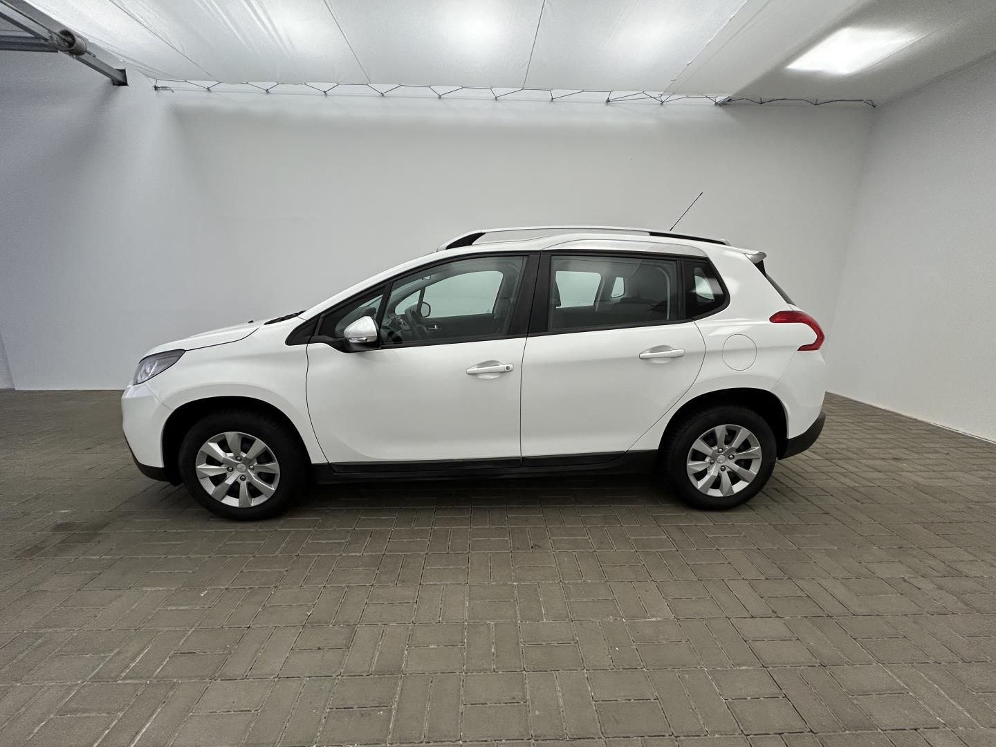 Peugeot 2008, 1.2 60kW Access - fotka 3