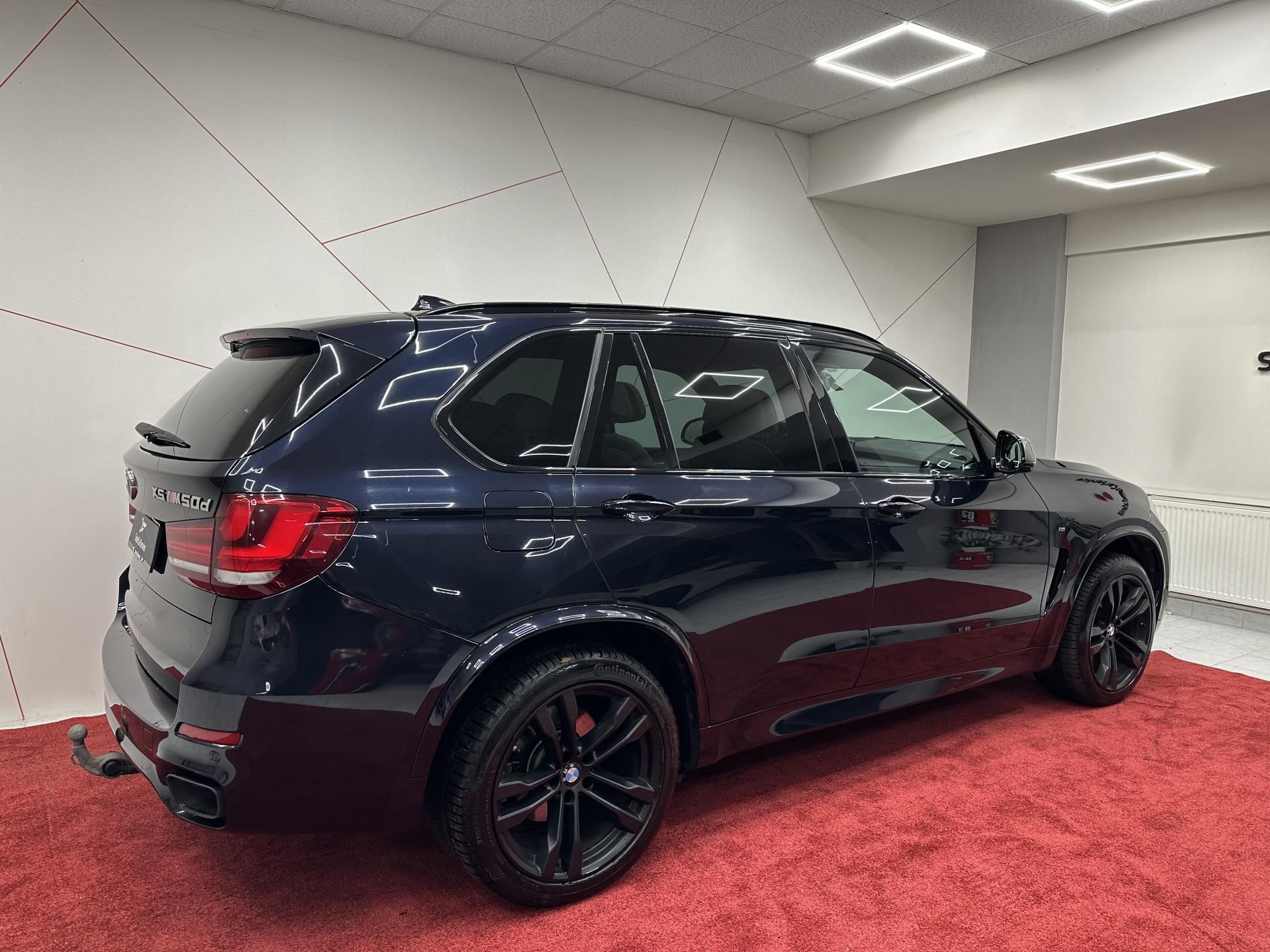 BMW X5, M50d Xdrive*Nez, topení*7 míst - fotka 4