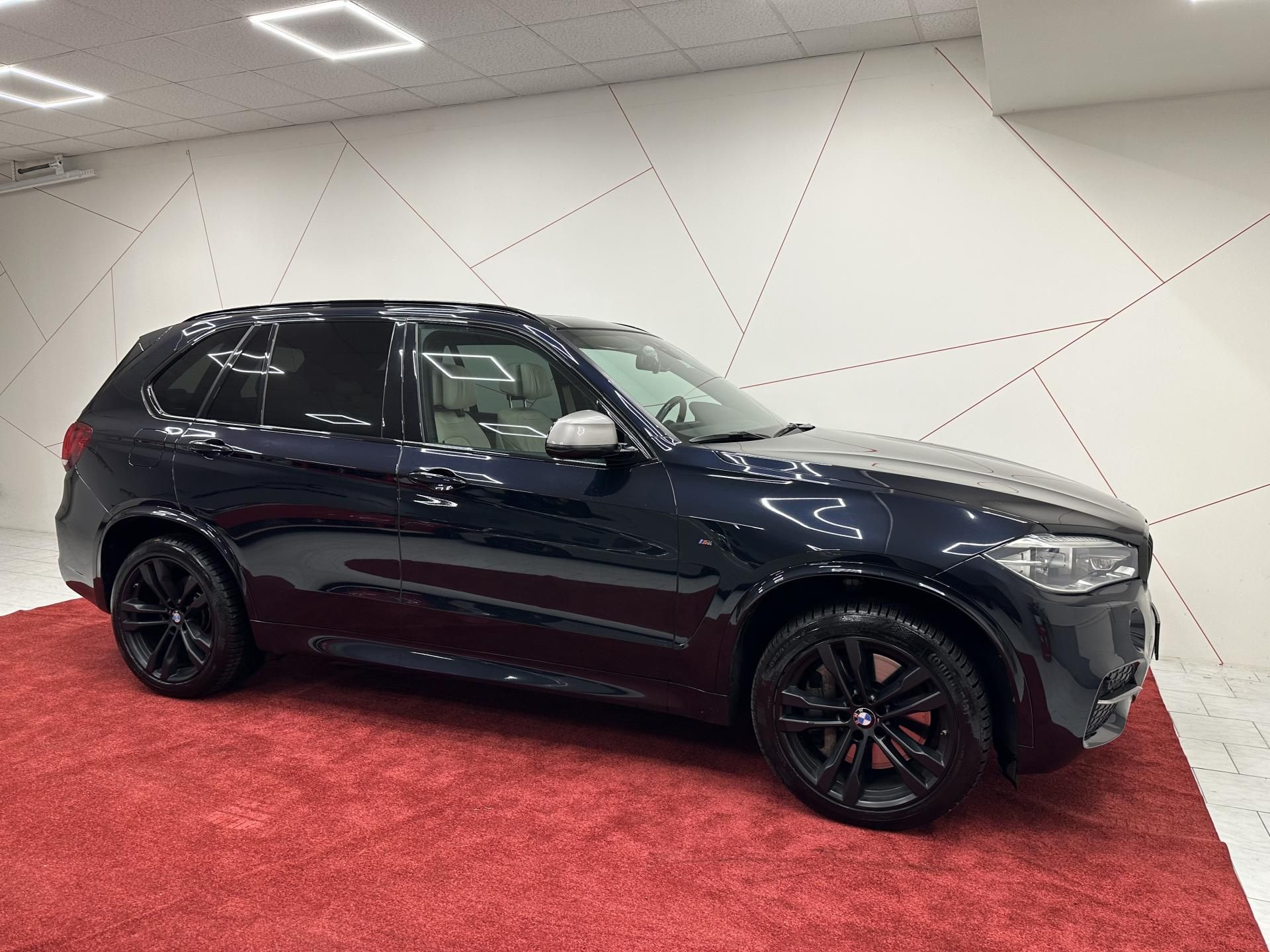 BMW X5, M50d Xdrive*Nez, topení*7 míst - fotka 6
