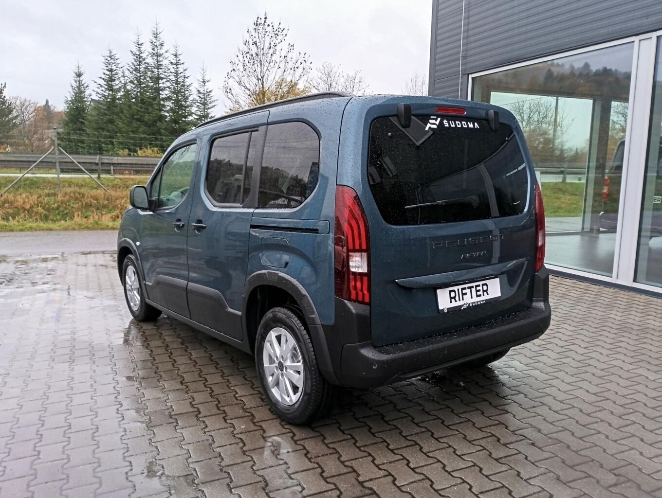 Peugeot Rifter, ALLURE BlueHDi 130 S&S EAT8 N1 - fotka 6