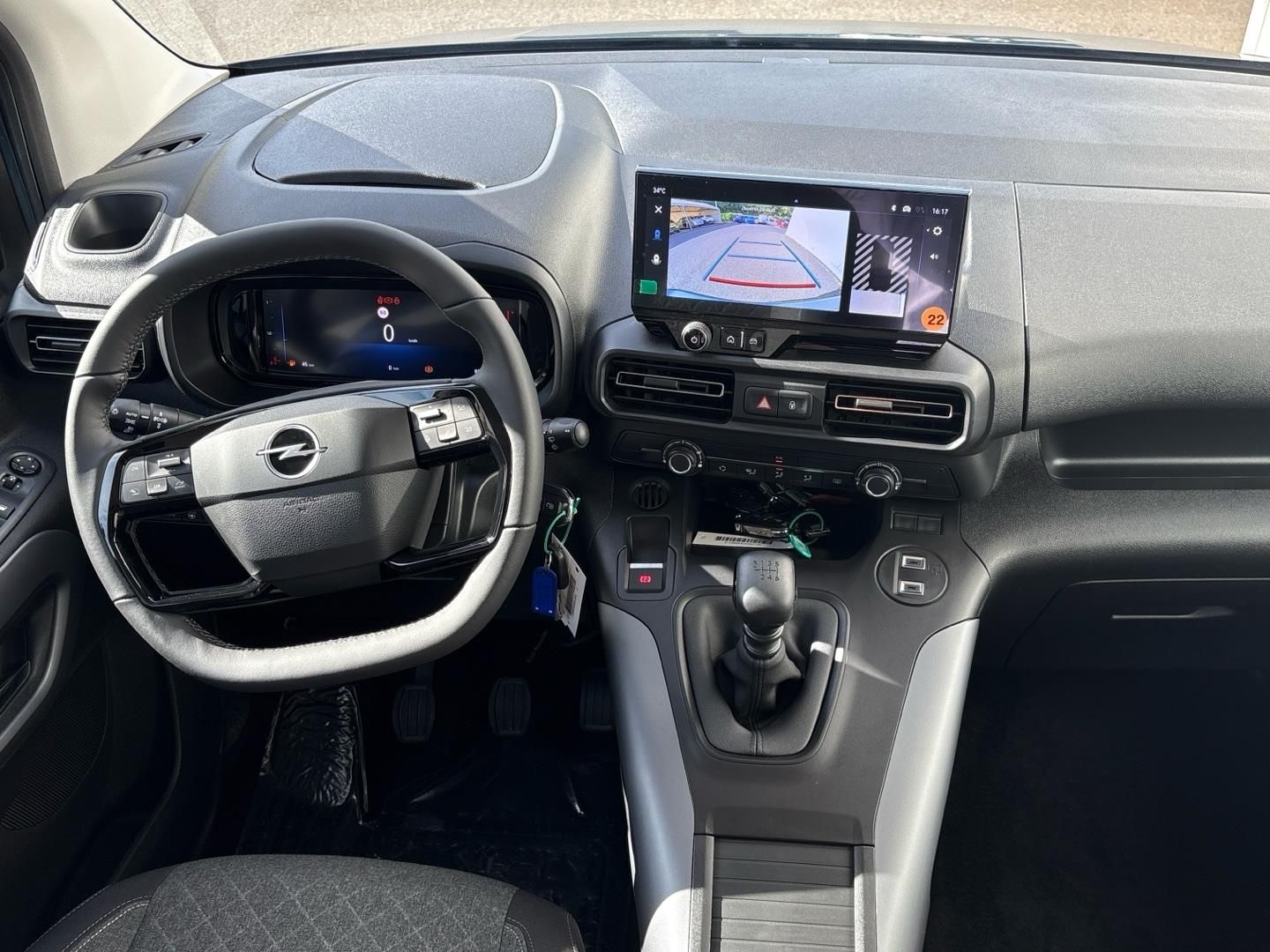 Opel Combo, 1.5 CDTi 102k L1H1 Edition Plu - fotka 4