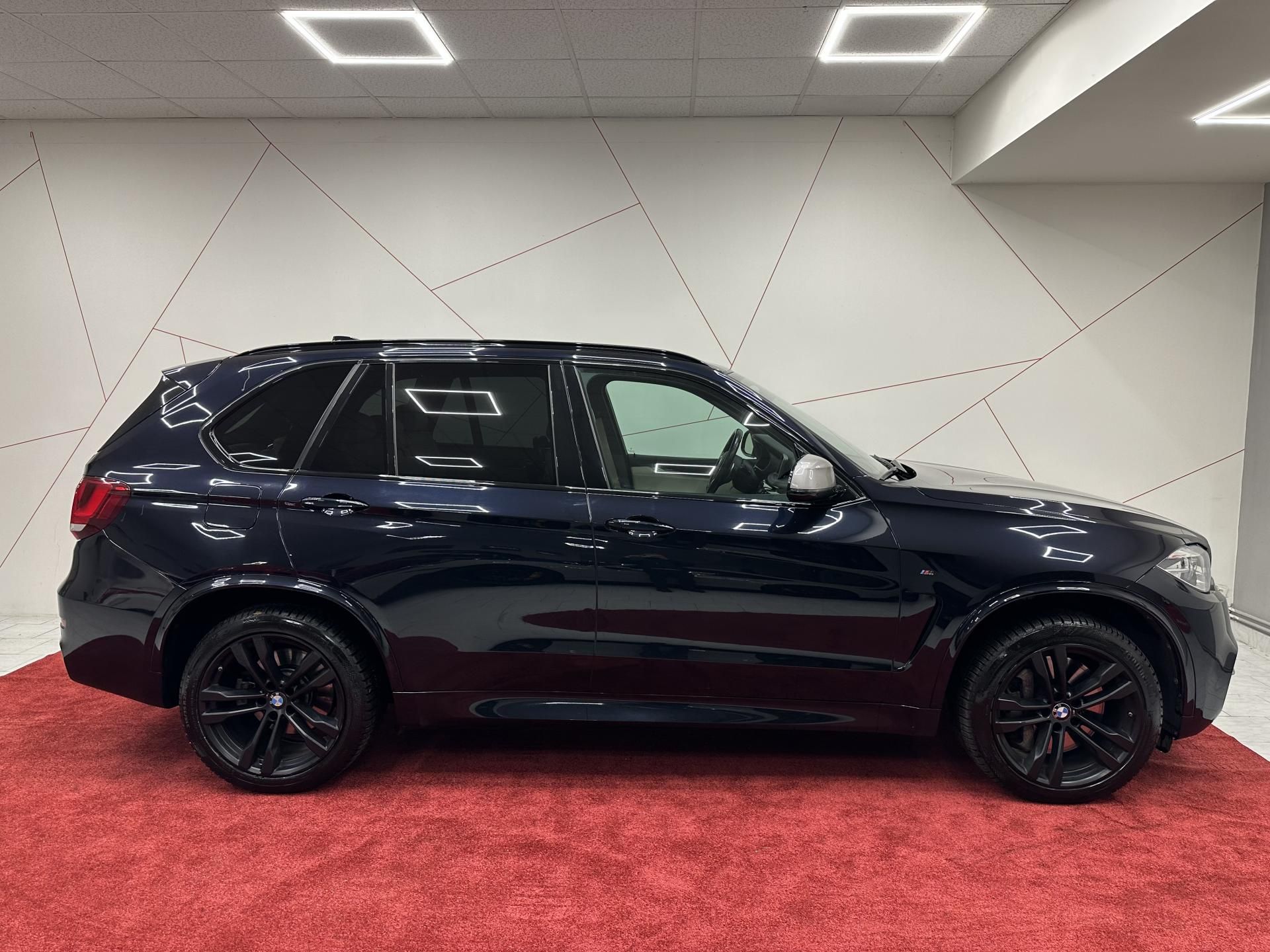 BMW X5, M50d Xdrive*Nez, topení*7 míst - fotka 5