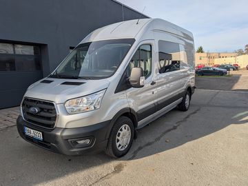 Transit 7 míst super výbava L3