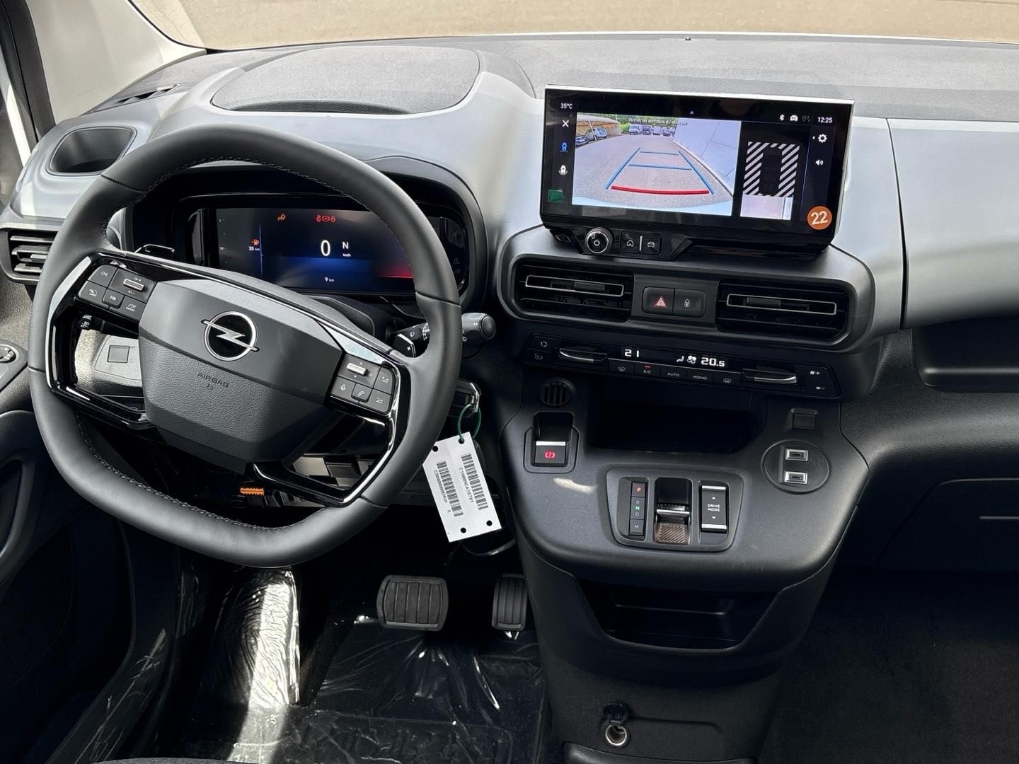 Opel Combo, 1.5 CDTi 130k Elegance Plus - fotka 4