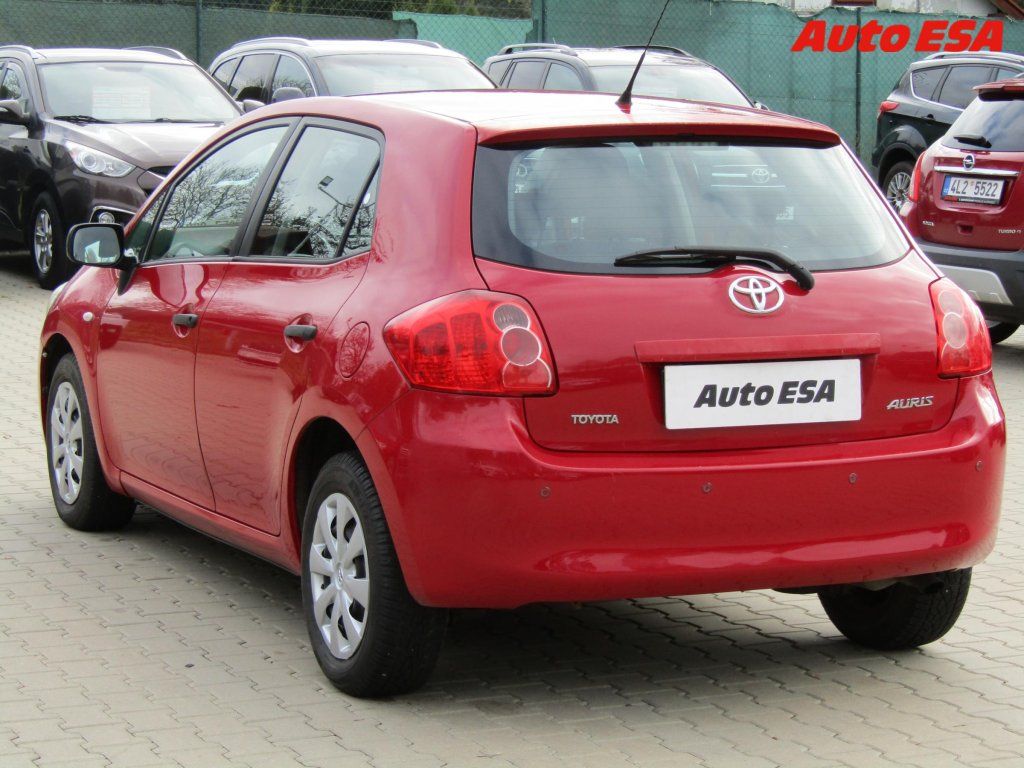 Toyota Auris, 1.3 VVT-i,AC,STK8/27 - fotka 6