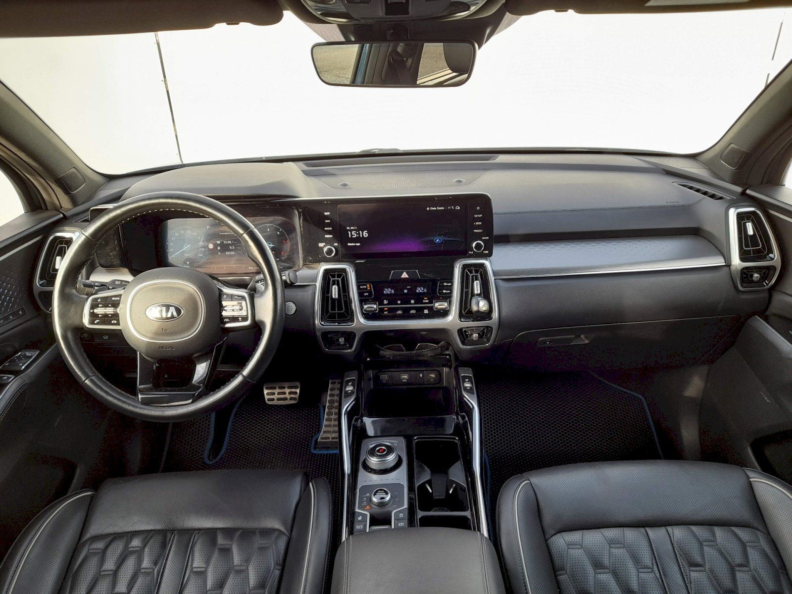 Kia Sorento, 2.2 CRDi SCR 8DCT Comfort - fotka 5