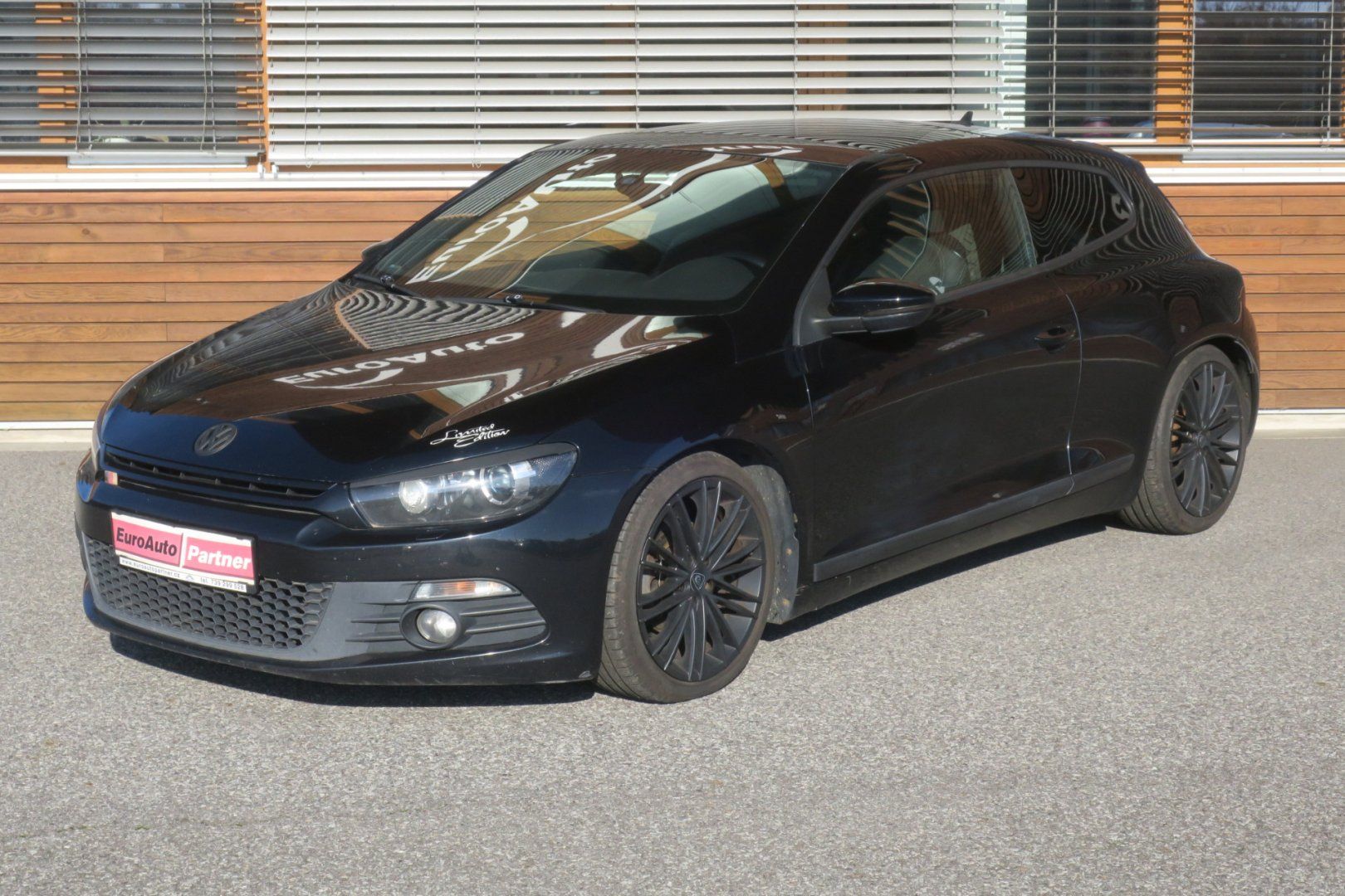 Volkswagen Scirocco, 2,0TDI SPORT Panorama Bi-Xenon - fotka 2