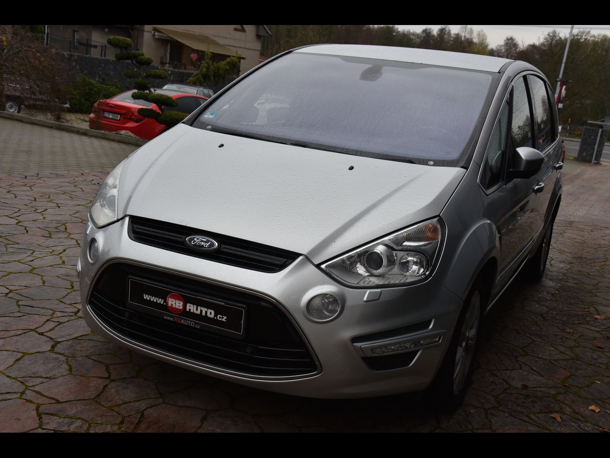 Ford S-MAX, 2.2 TDCi 147 kw 7-míst - fotka 3