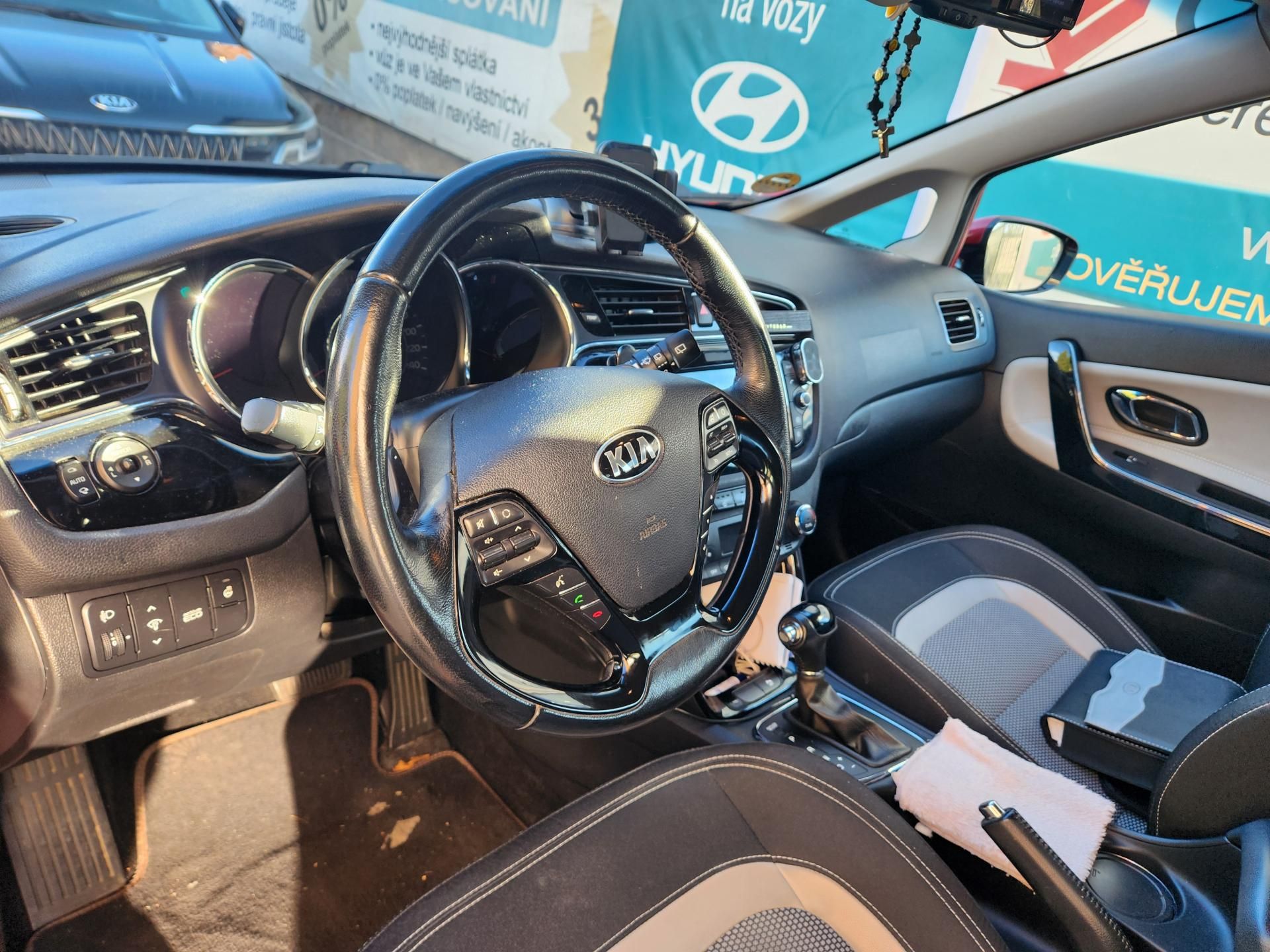 Kia Cee´d, 1.6-VESTAVBA TAXI - fotka 2