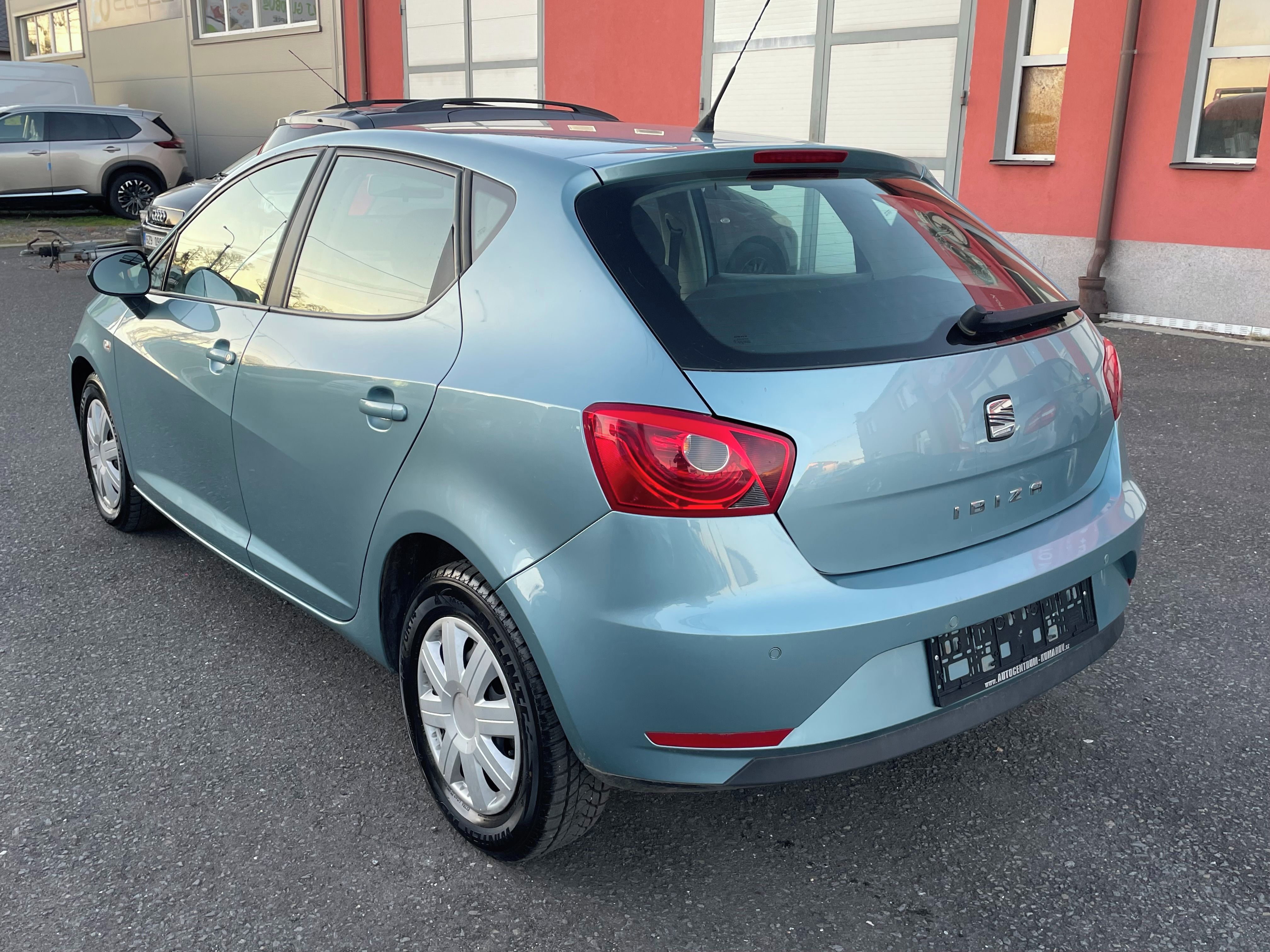 Seat Ibiza, 1.4 16v 63kW Stylance - fotka 4