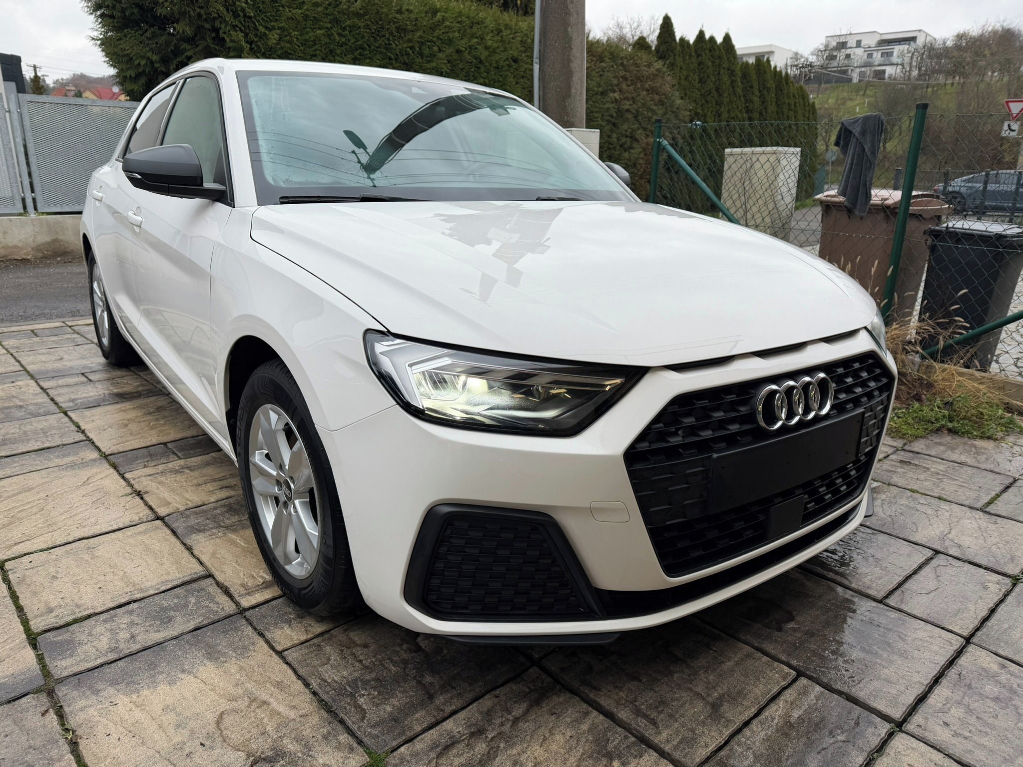 Audi A1, 30TFSI LANE AUT.KLIMA CARPLAY - fotka 3