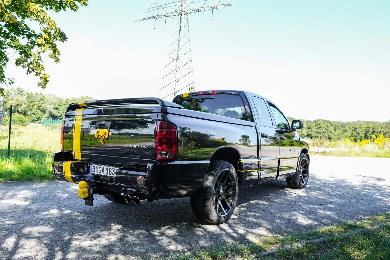 Dodge Ram, SRT-10 8,3 V10 372 kW VIPER - fotka 4
