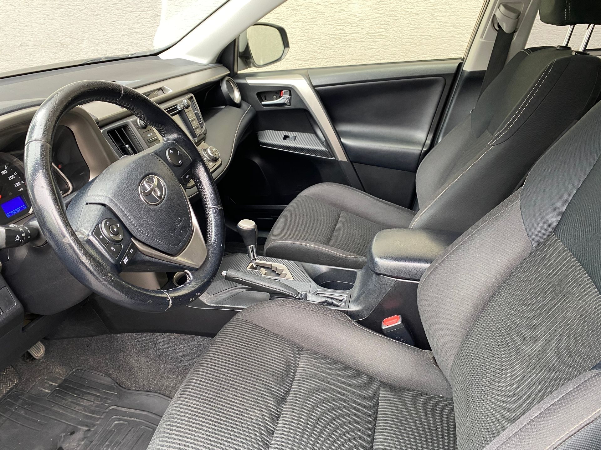Toyota Rav4, 2.0 VVT-i 4X4 - fotka 5