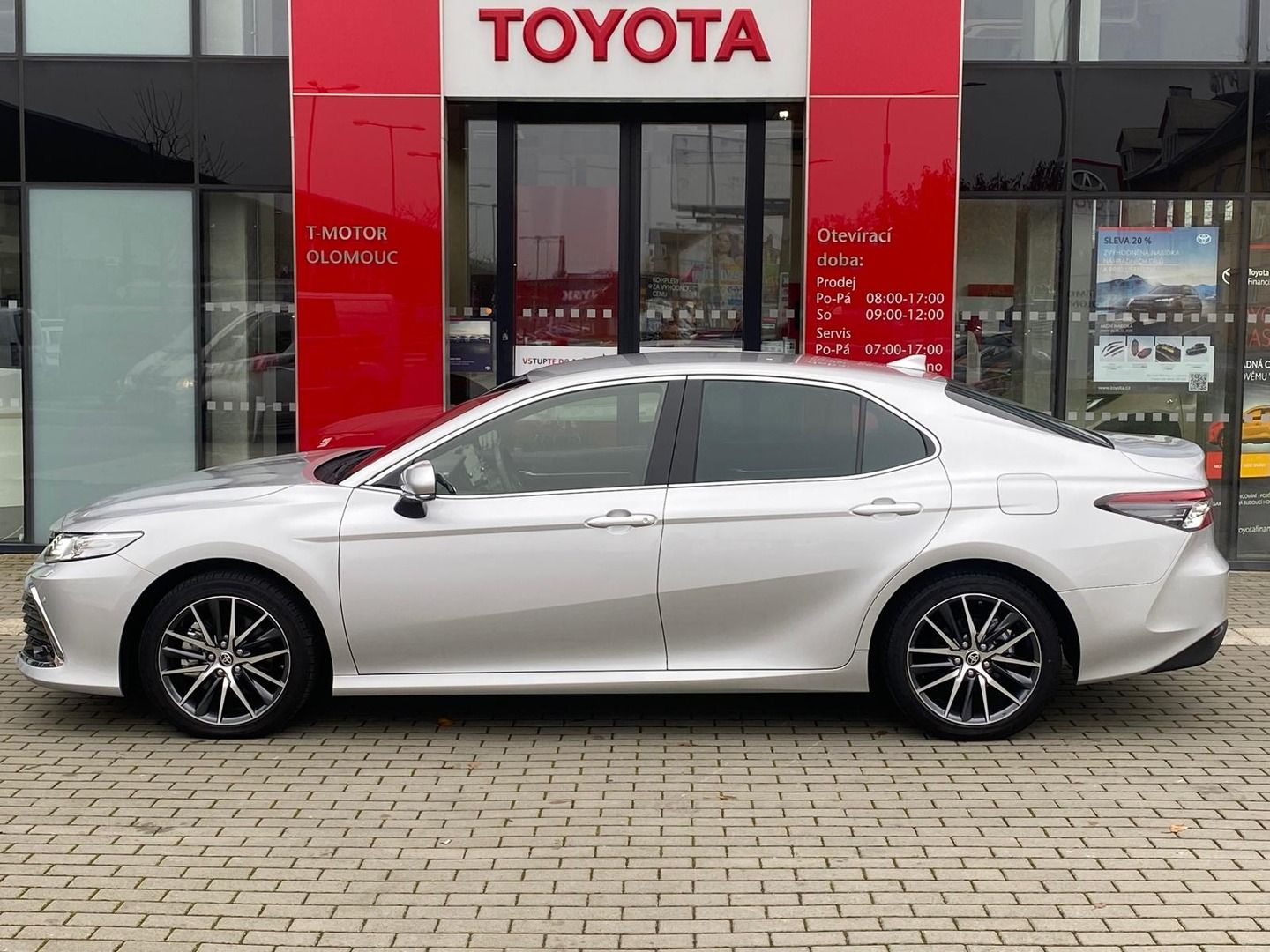 Toyota Camry, 2,5 Hybrid Executive VIP