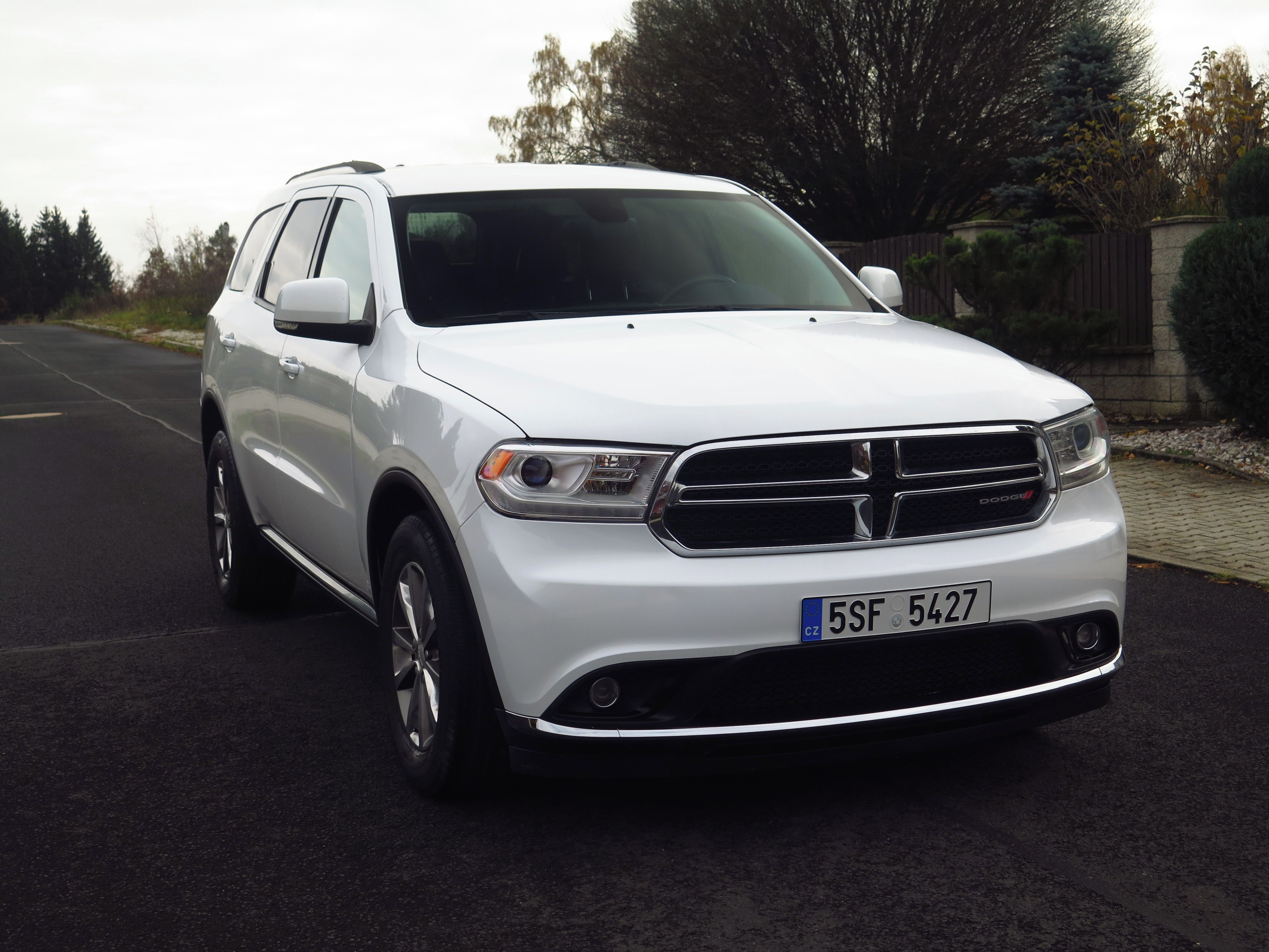 Dodge Durango, 3.6 V6 4x4 - ZACHOVALÉ