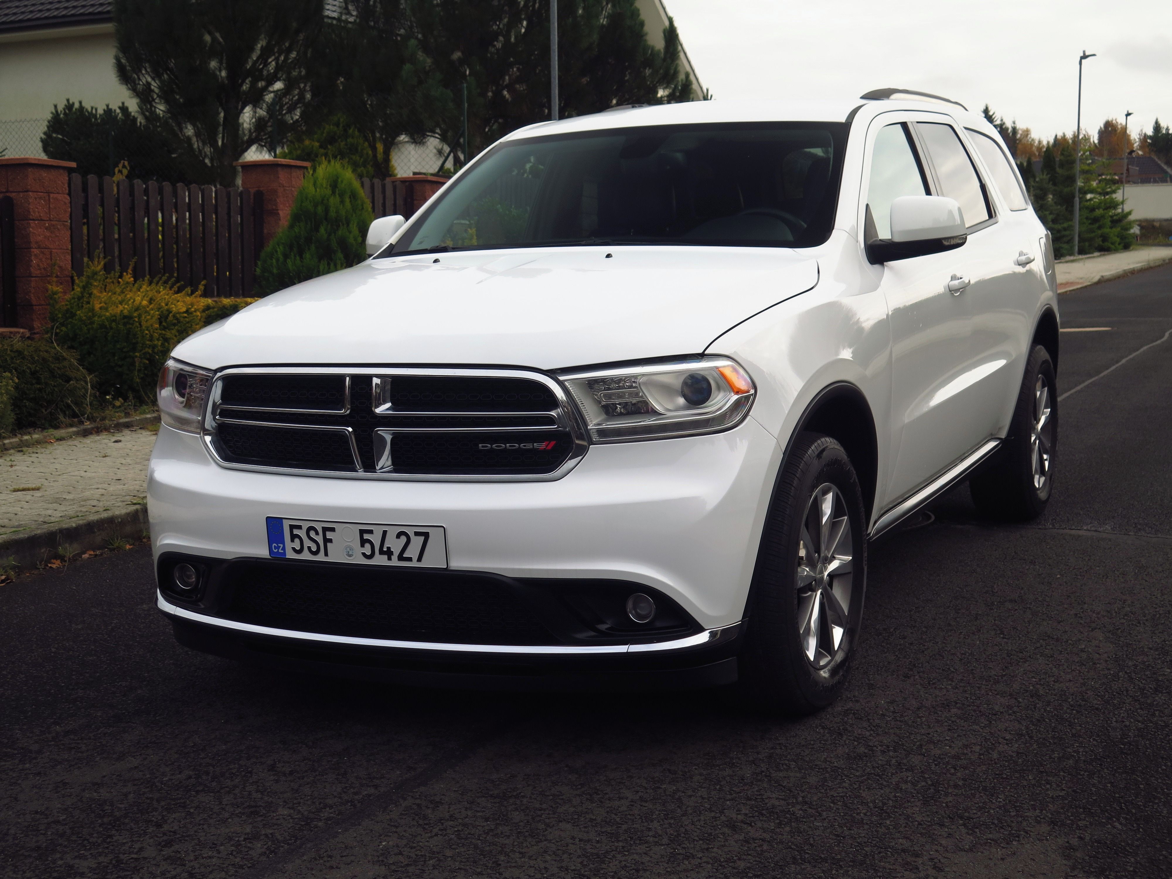 Dodge Durango, 3.6 V6 4x4 - ZACHOVALÉ - fotka 2