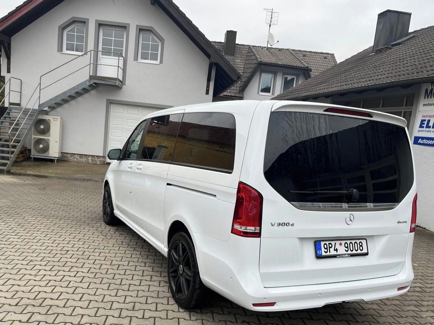Mercedes-Benz Třídy V, V 300 D L 2X AMG PAKET DPH - fotka 5