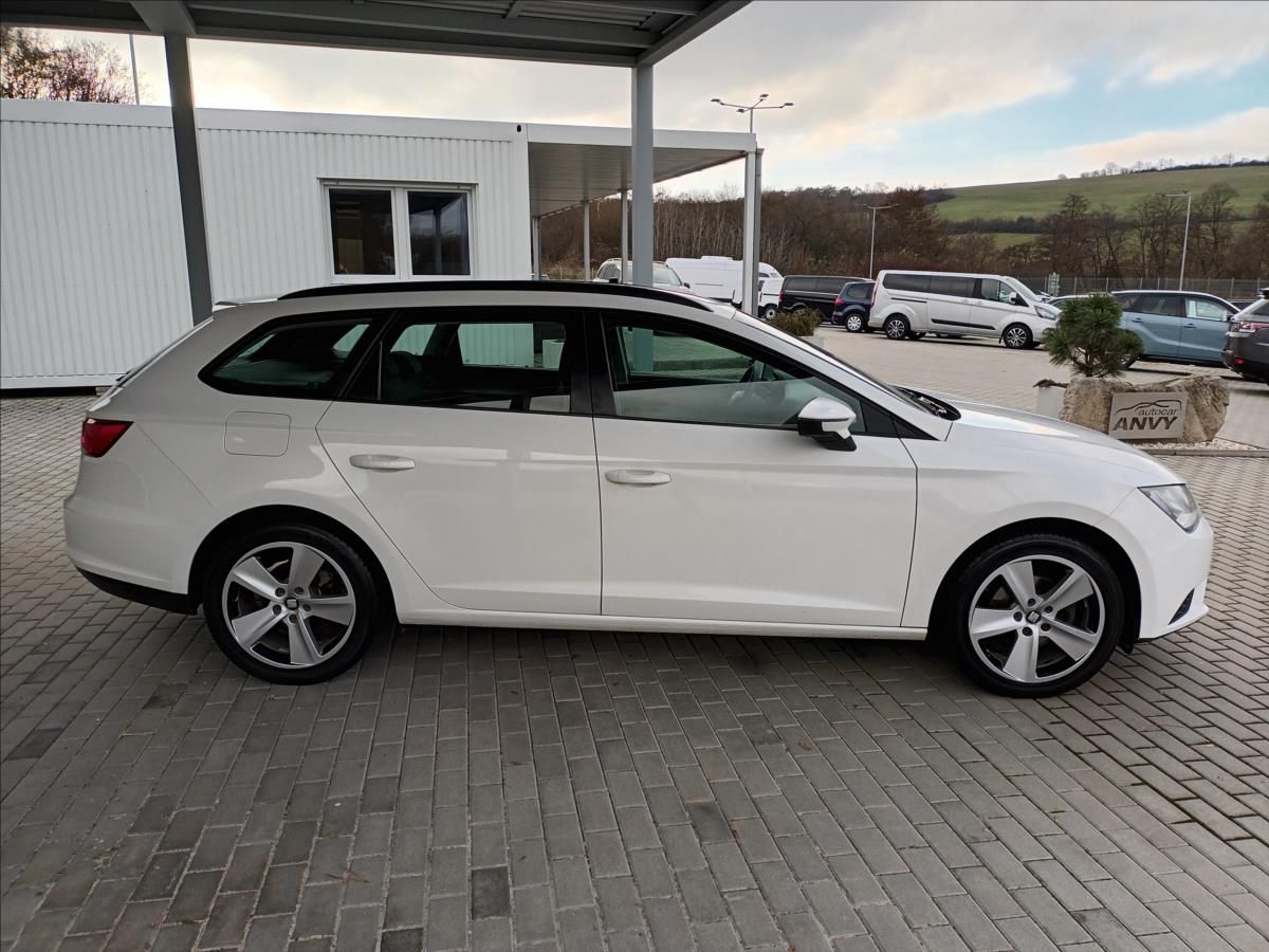 Seat Leon, 1,2 TSI,77KW,SERVISKA,KLIMA, - fotka 4