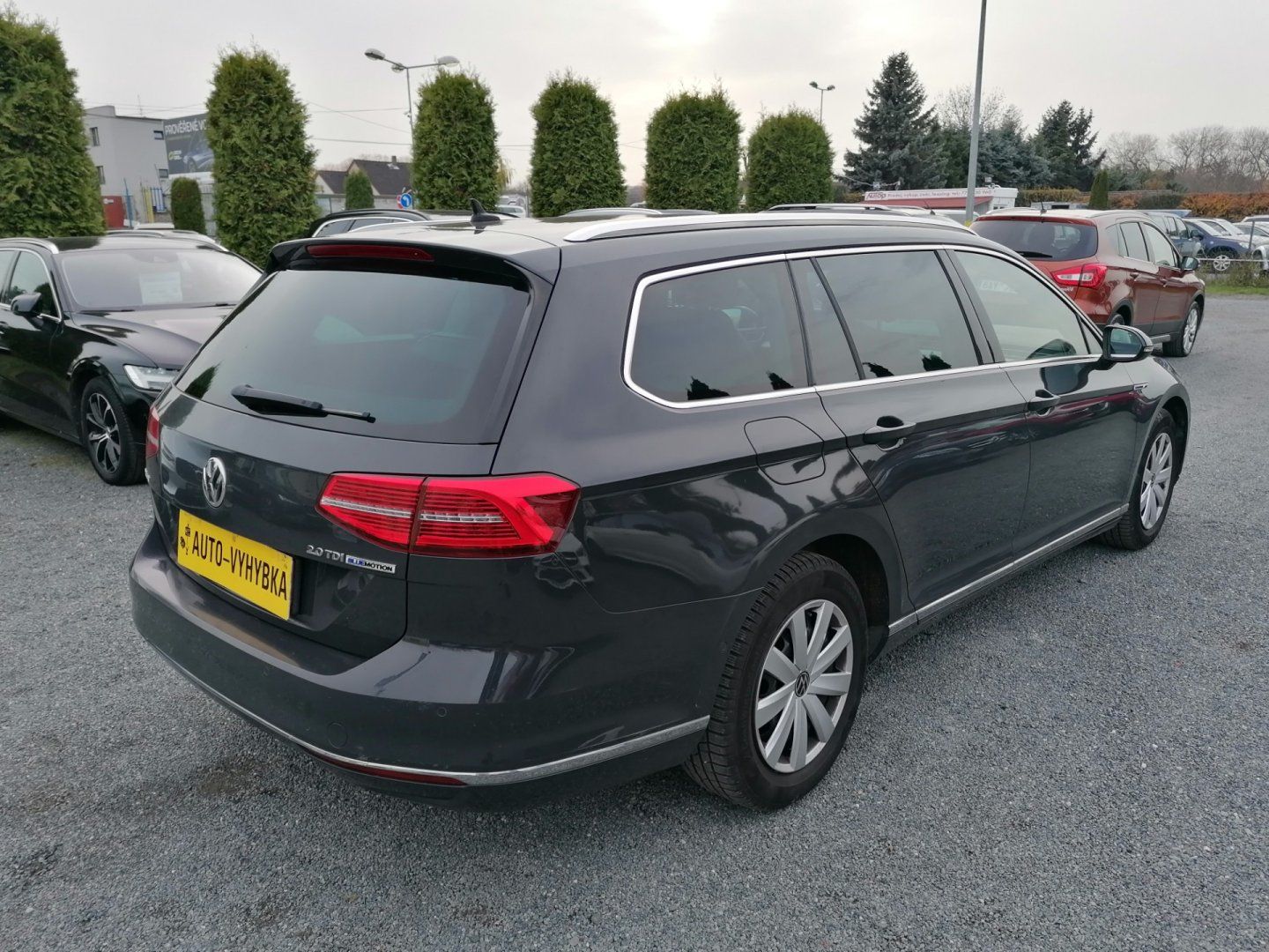 Volkswagen Passat, 2.0 TDi DSG Highline,LED - fotka 5