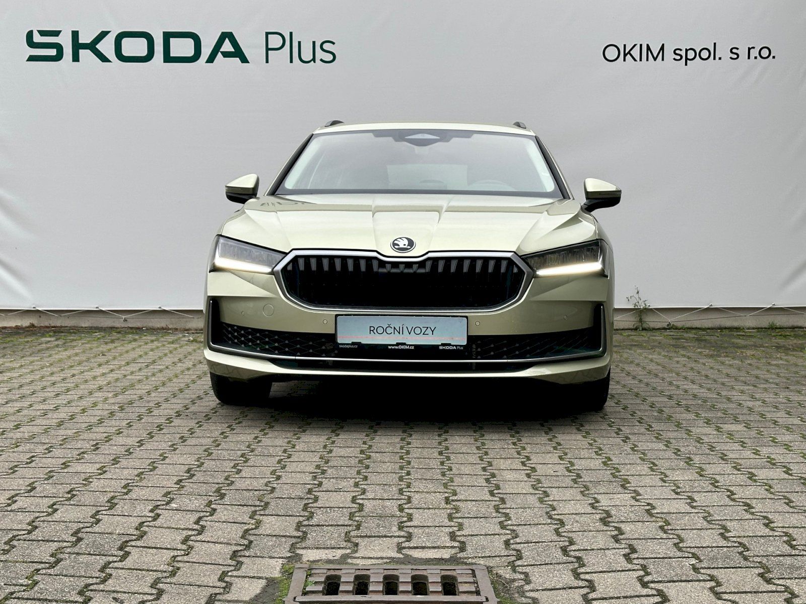 Škoda Superb, iV 1.5 TSI 110kW ACT Selection - fotka 4