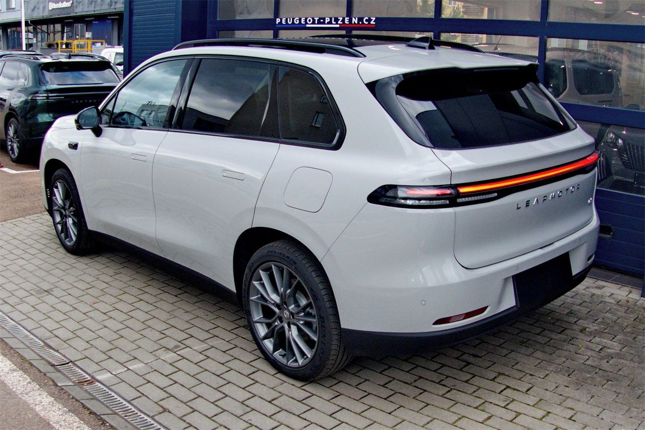 Leapmotor C10 REEV, C10 DESIGN REEV - fotka 5