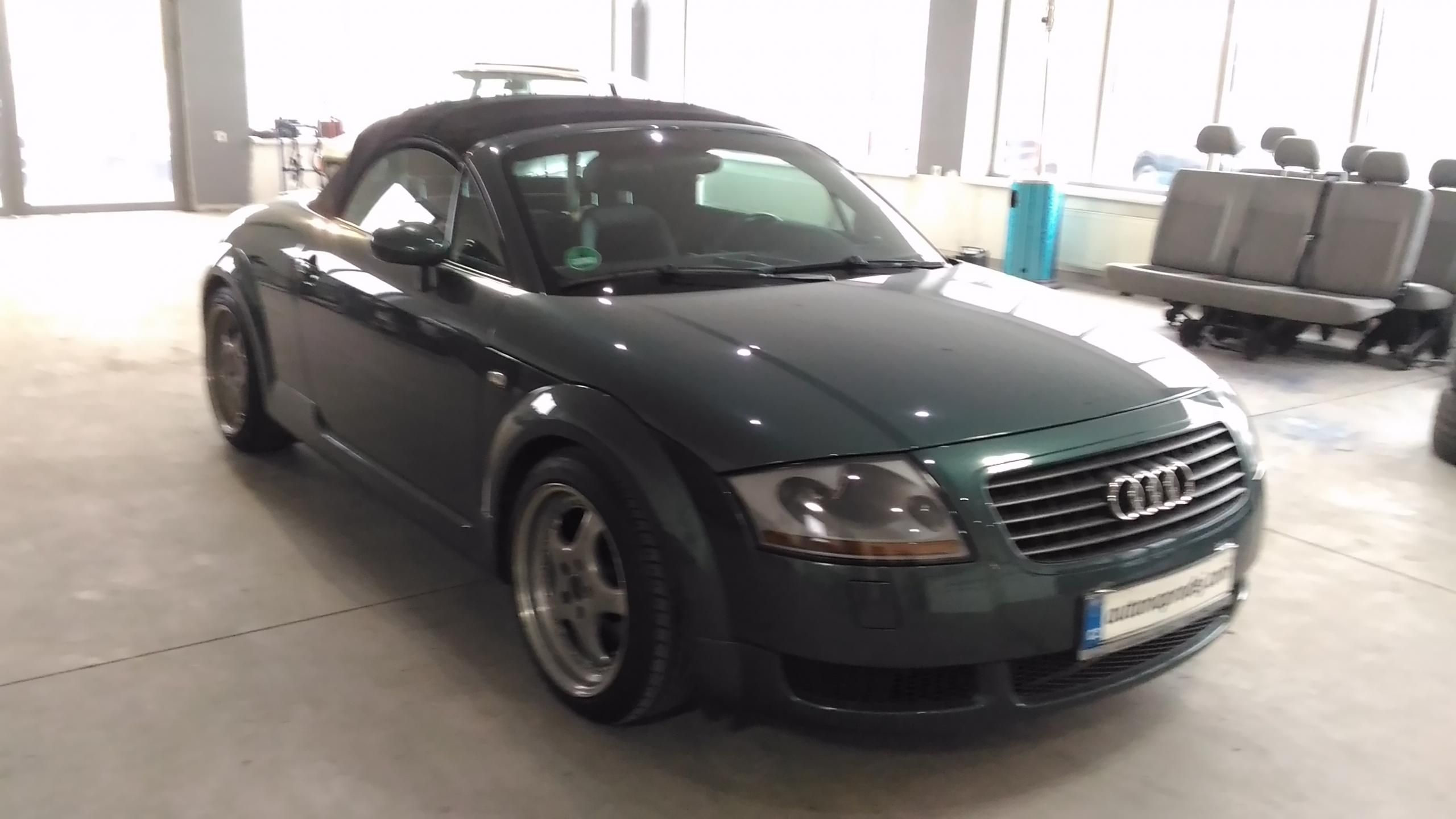 Audi TT, 1,8T,132KW,CABRIO,ALU,LPG! - fotka 4