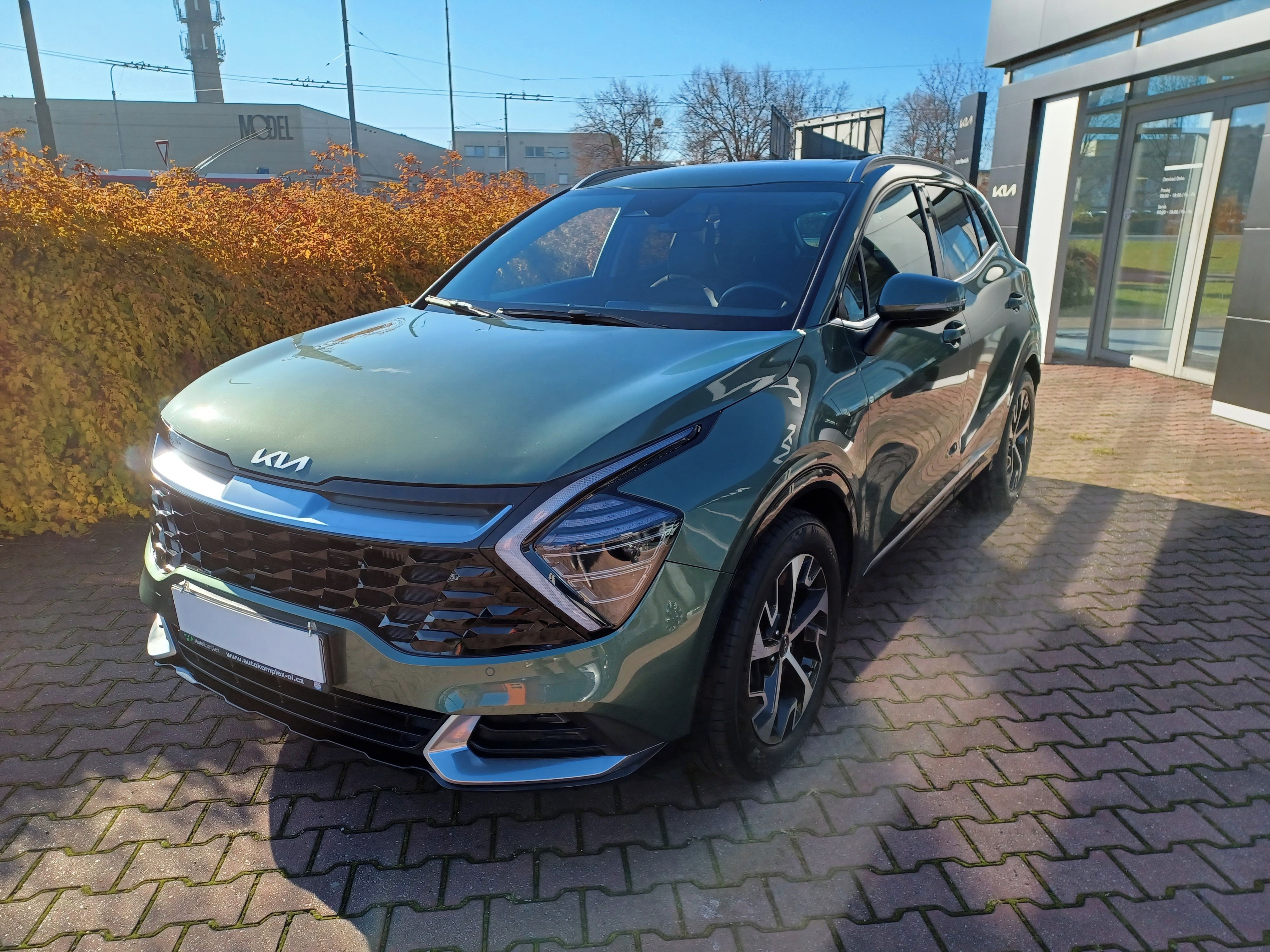 Kia Sportage, 1.6 T-GDi 4x4 7DCT TOP - fotka 2