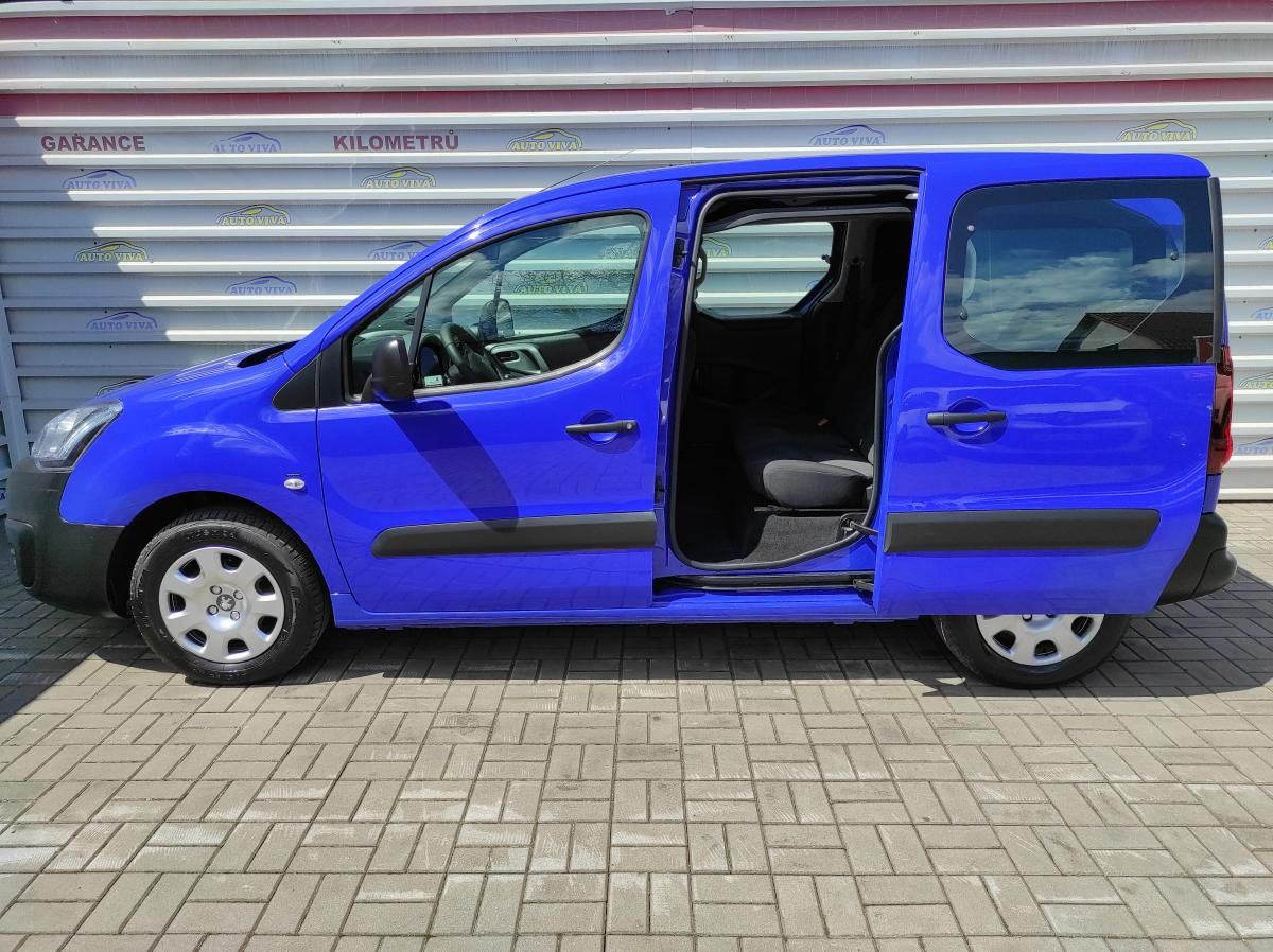 Peugeot Partner Tepee, 1,6BlueHDi Tempomat,ČR,Active - fotka 4