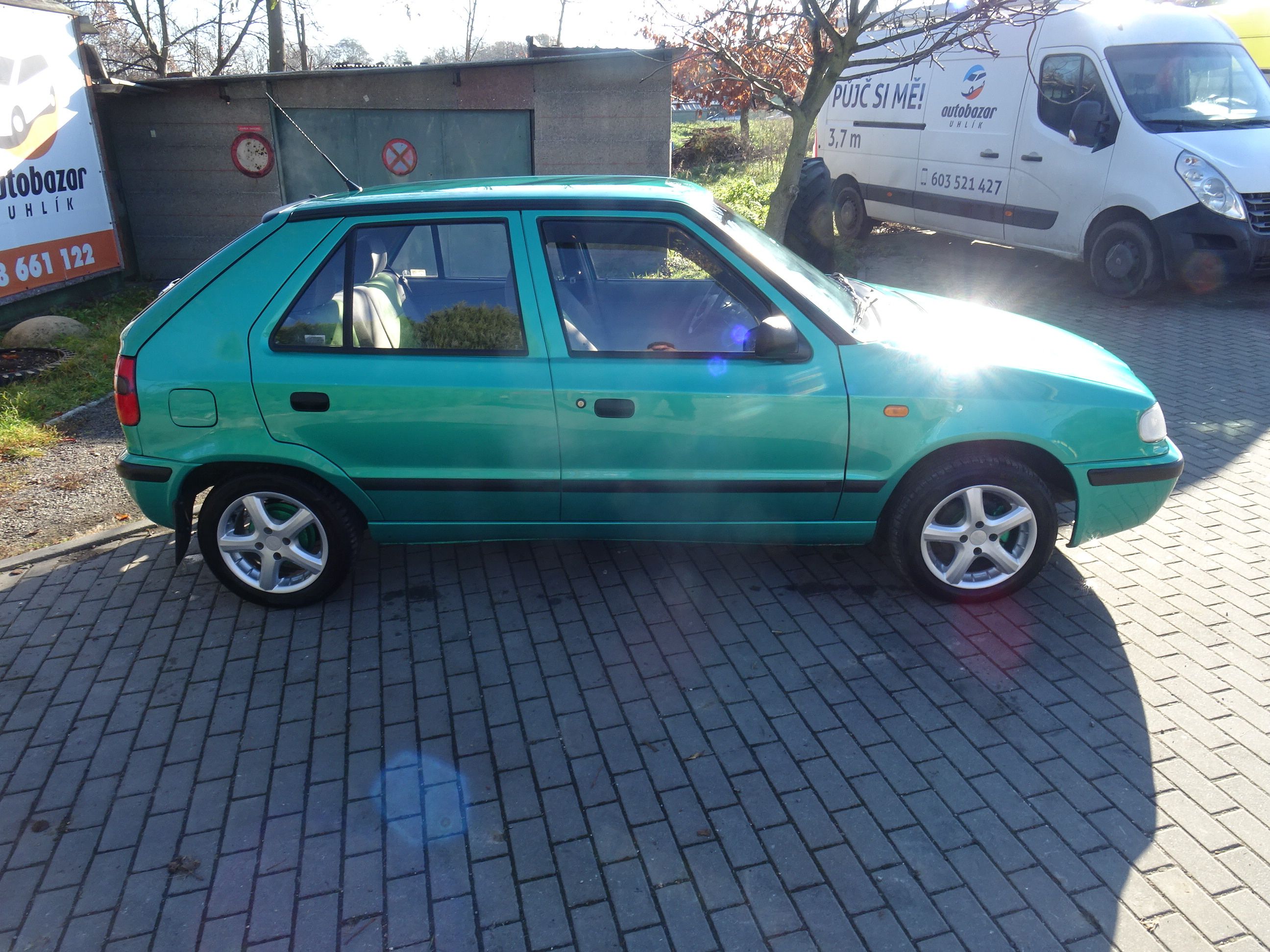 Škoda Felicia, 1.3 LXI TOP STAV !! - fotka 4