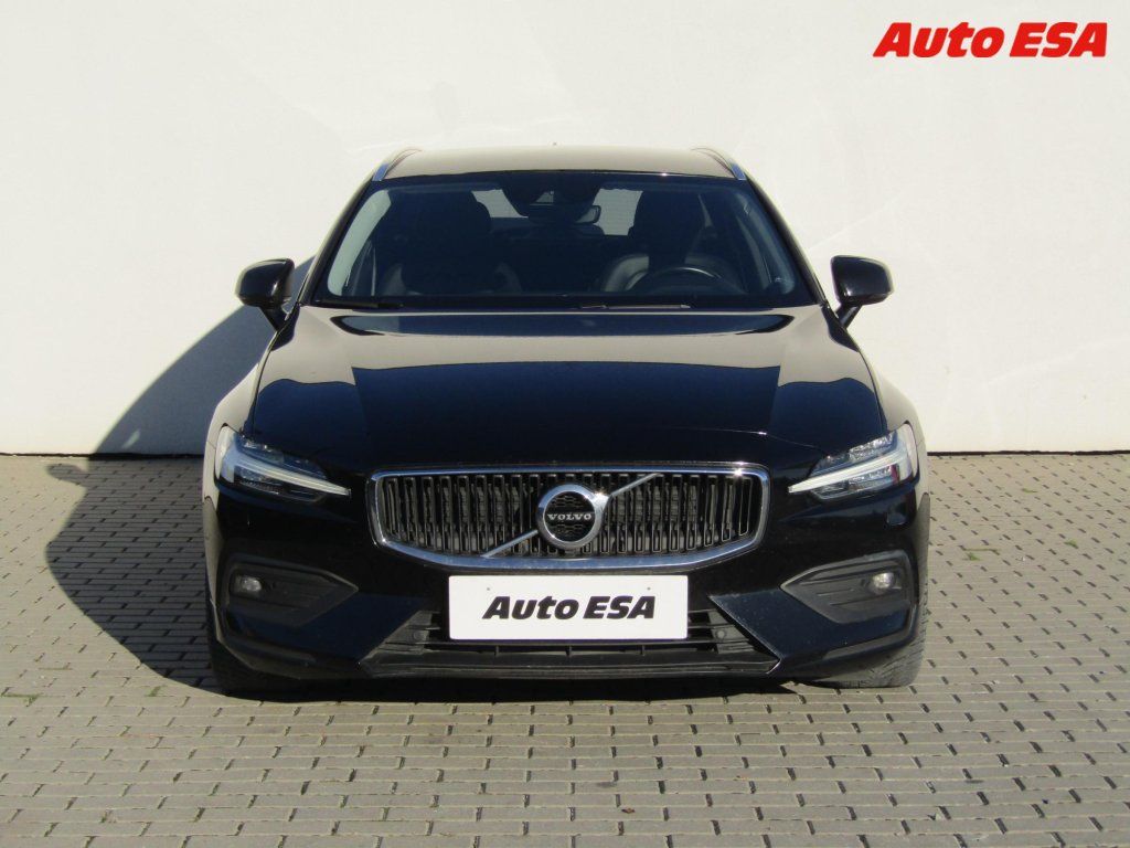 Volvo V60, 2.0 D4,AT,kůže,LED,navi - fotka 2