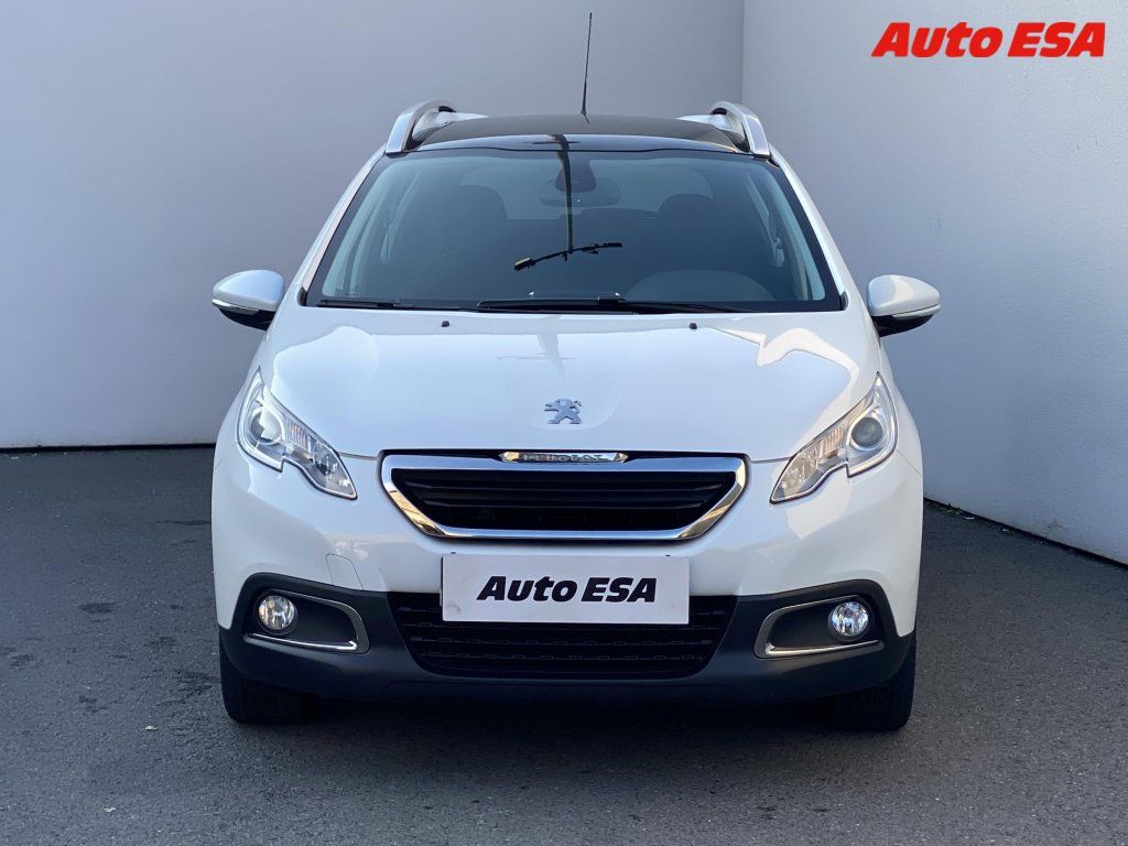 Peugeot 2008, 1.6 e-HDi,Navi,kamera - fotka 2