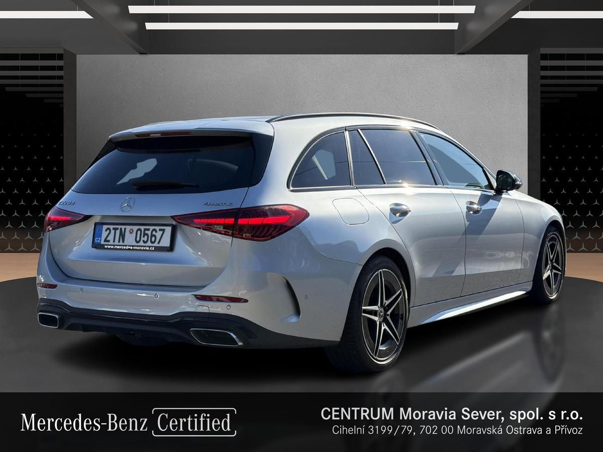 Mercedes-Benz Třídy C, 220d 4M Kombi - fotka 5