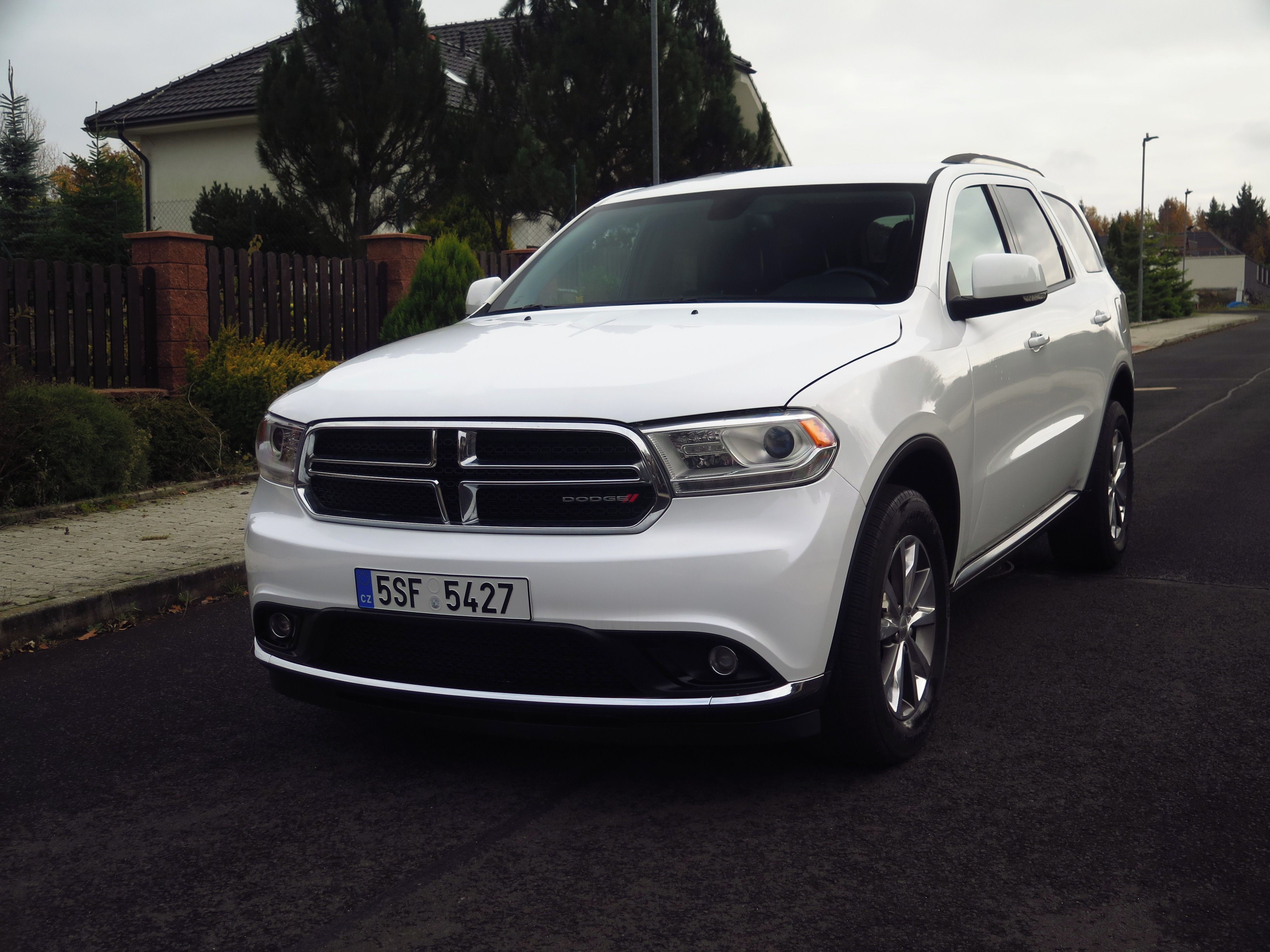 Dodge Durango, 3.6 V6 4x4 - ZACHOVALÉ - fotka 3