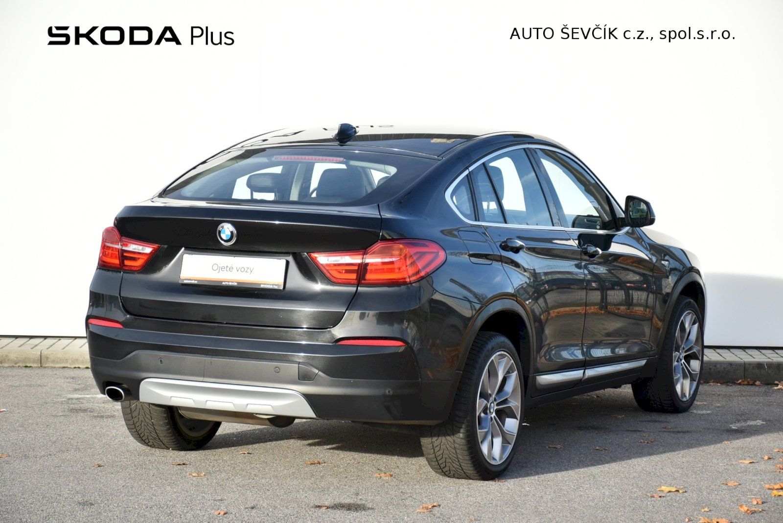 BMW X4, 2.0d 140kW xDrive - fotka 2