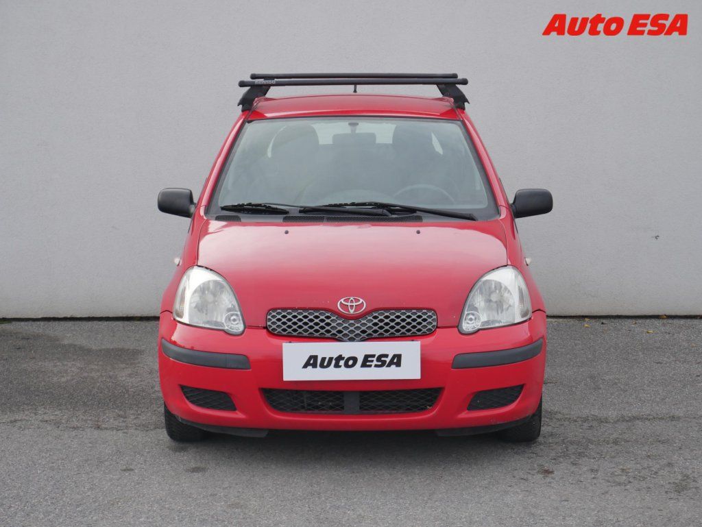 Toyota Yaris, 1.0VVTi,2.maj,ČR,AC - fotka 2