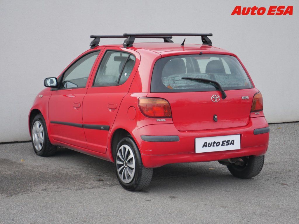 Toyota Yaris, 1.0VVTi,2.maj,ČR,AC - fotka 6