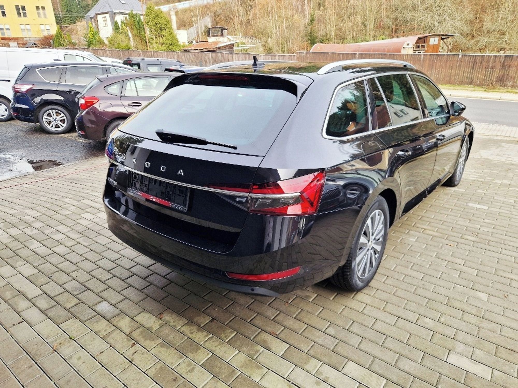 Škoda Superb, 2.0 TDi Style (110 kW), DSG - fotka 4