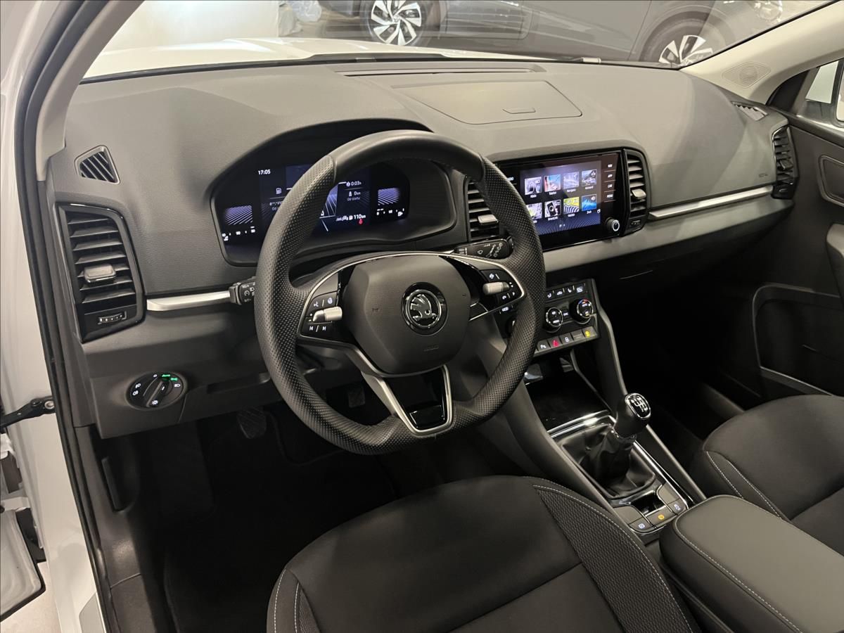 Škoda Karoq, 1,5 TSI Selection Dr - fotka 6