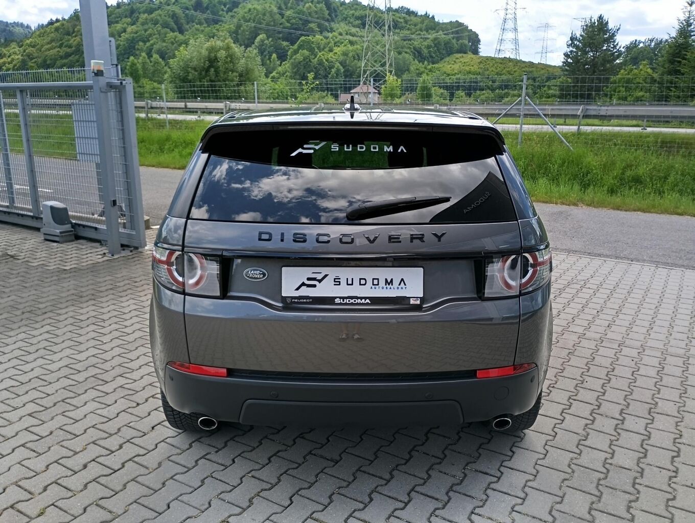 Land Rover Discovery Sport, 2.0 TD4 automat - fotka 6