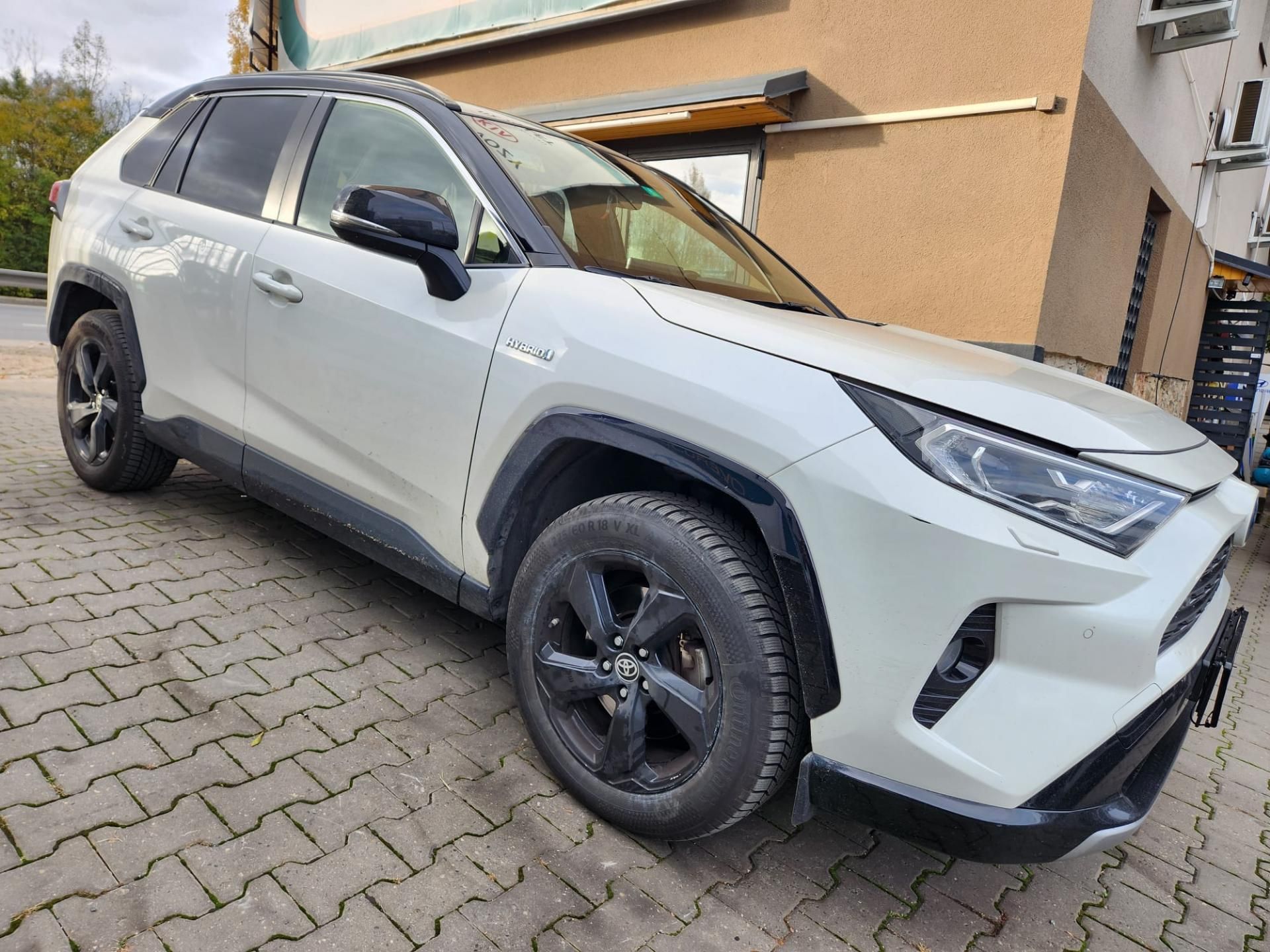 Toyota Rav4, 2.5-HYBRID-1.MAJ-KŮŽE-AUTOMAT - fotka 5