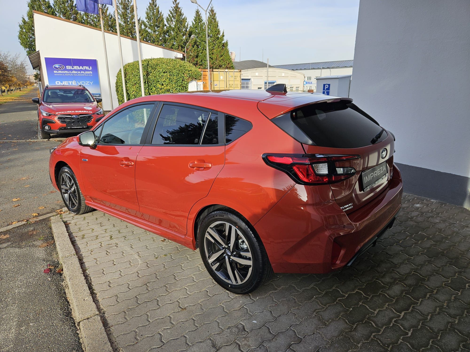 Subaru Impreza, 2,0i CVT Executive - fotka 6