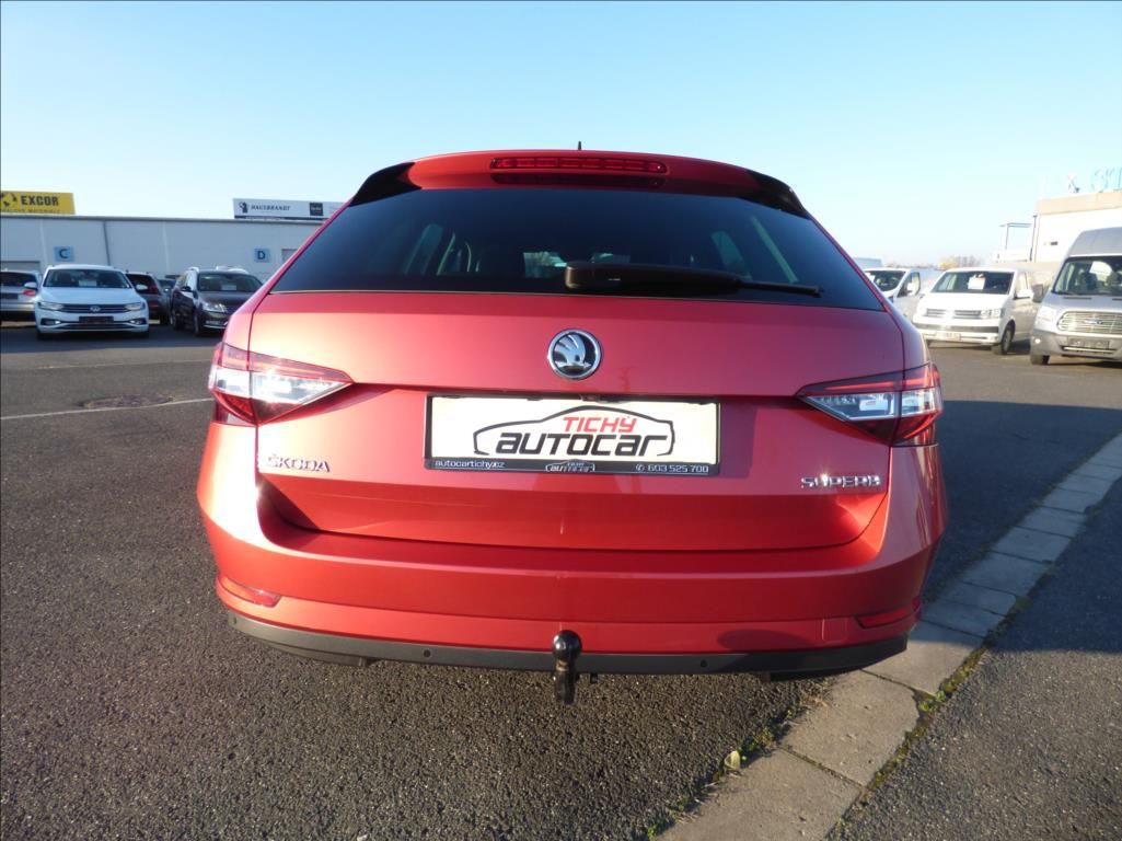Škoda Superb, 2,0 TDI DSG,Bi-Xenon,model 201 - fotka 4
