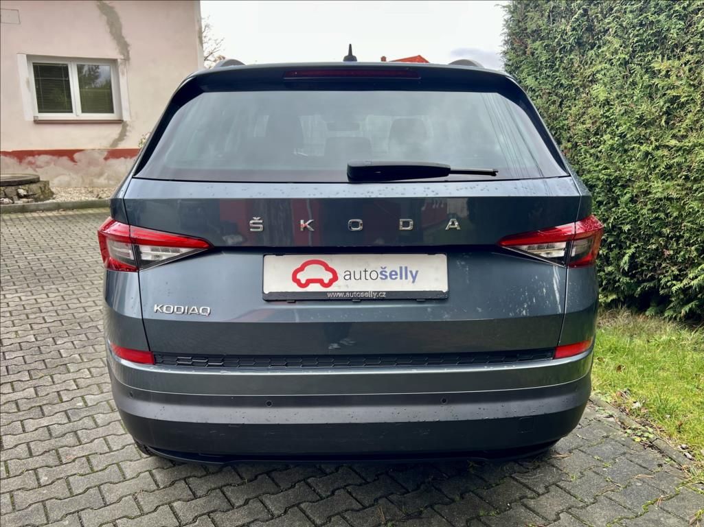 Škoda Kodiaq, 2,0 TDi DSG ACC LED 7-míst - fotka 4