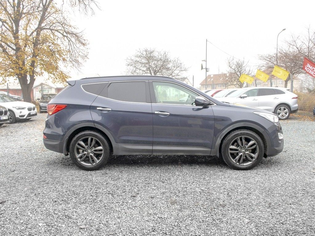 Hyundai Santa Fe, ČR 11/13 2.2D 145KW – VÝBAVA - fotka 4
