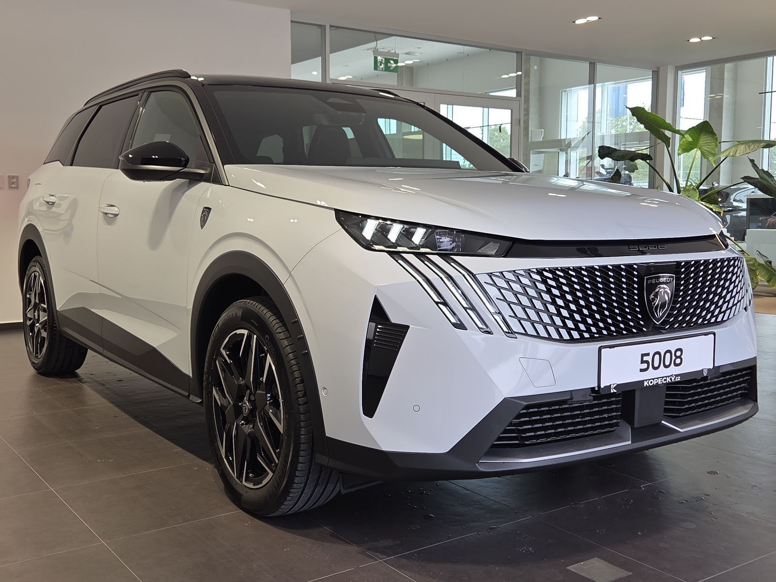 Peugeot 5008, 5008 GT Hybrid 145 e-DCS6 - fotka 3