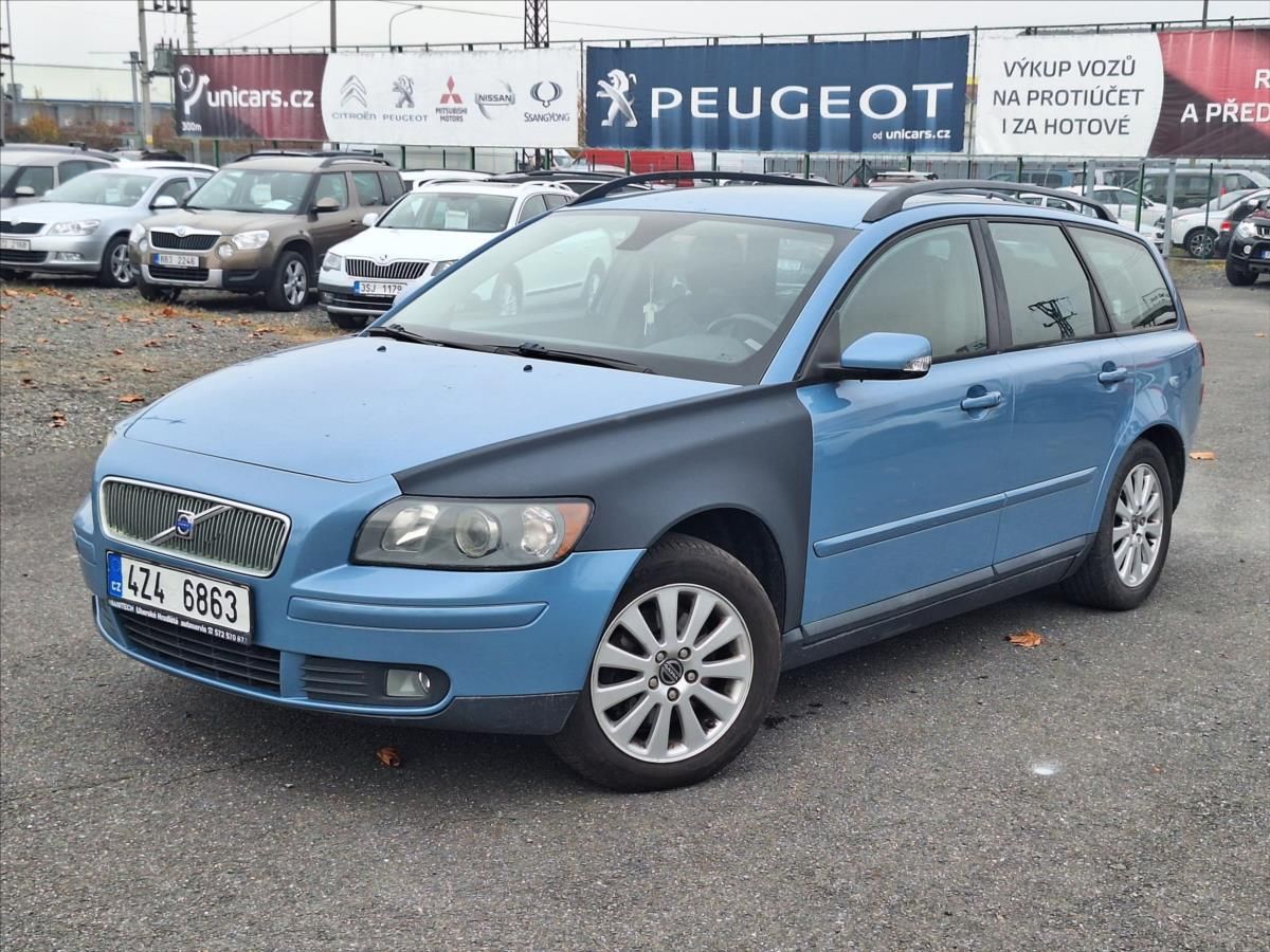 Volvo V50, 2,4 i  CZ V5 dvě sady kol