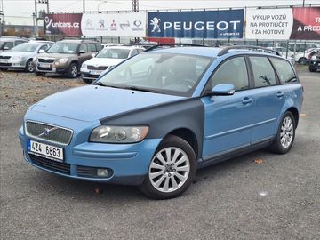 2,4 i  CZ V5 dvě sady kol
