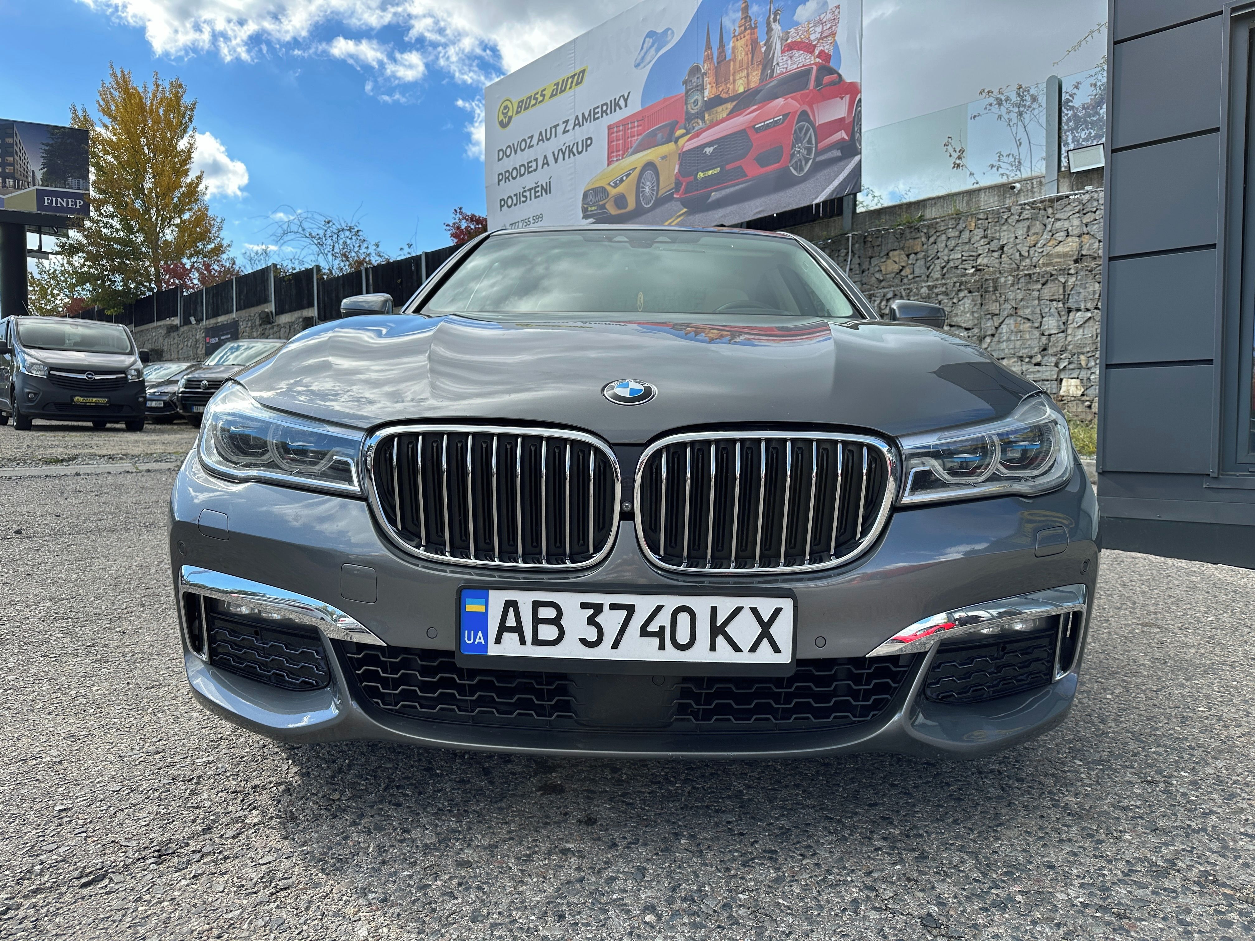 BMW Řada 7, BMW 740D xDrive 2016 - fotka 2