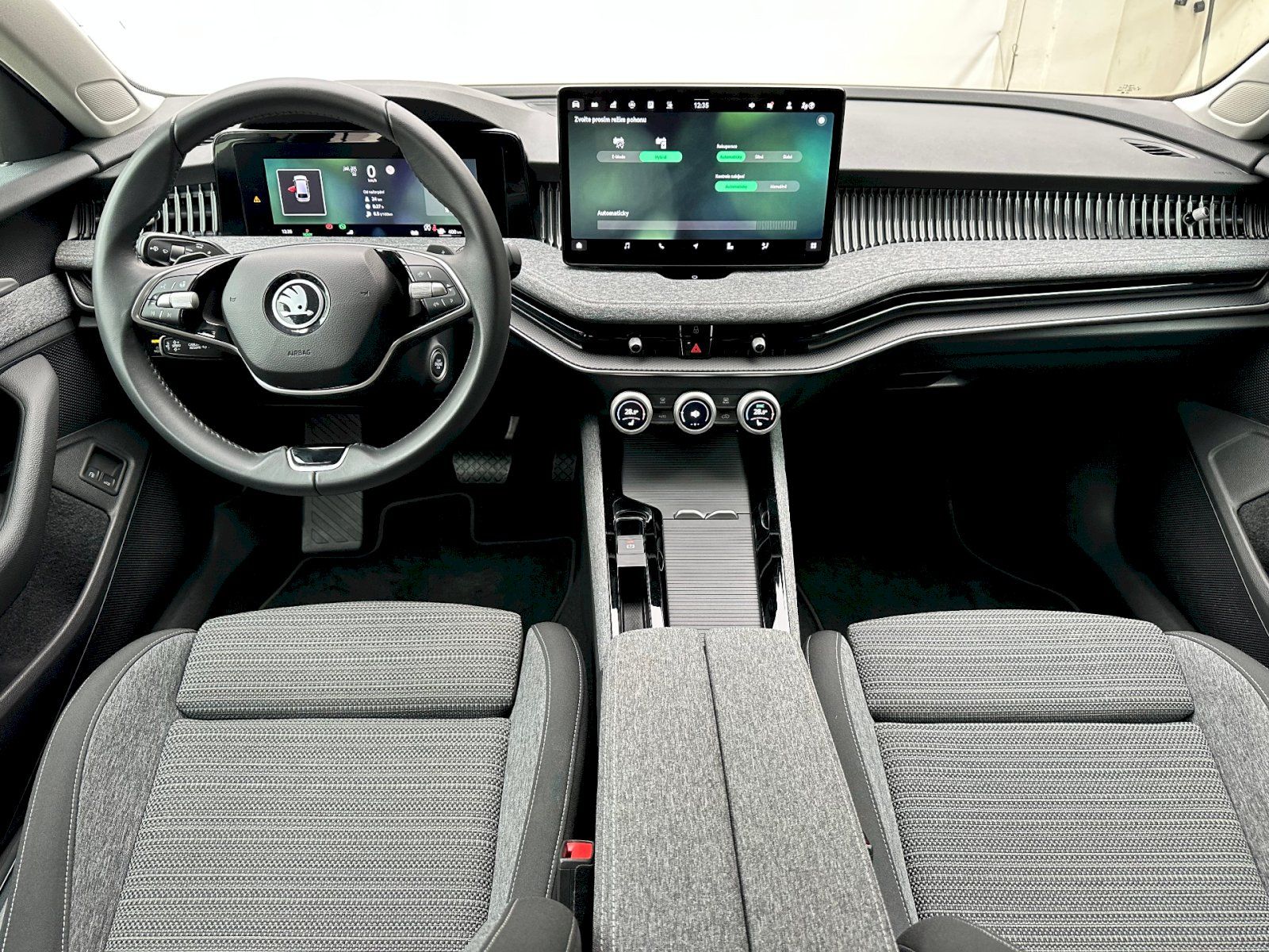 Škoda Superb, iV 1.5 TSI 110kW ACT Selection - fotka 5